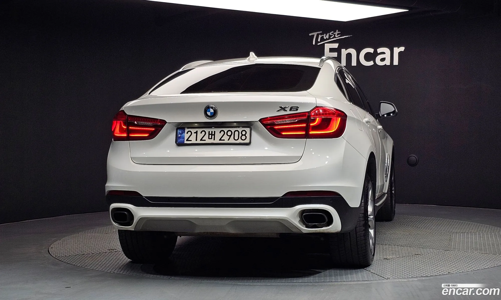 BMW X6 2018 WBAKV2101J0Z82849 — 23