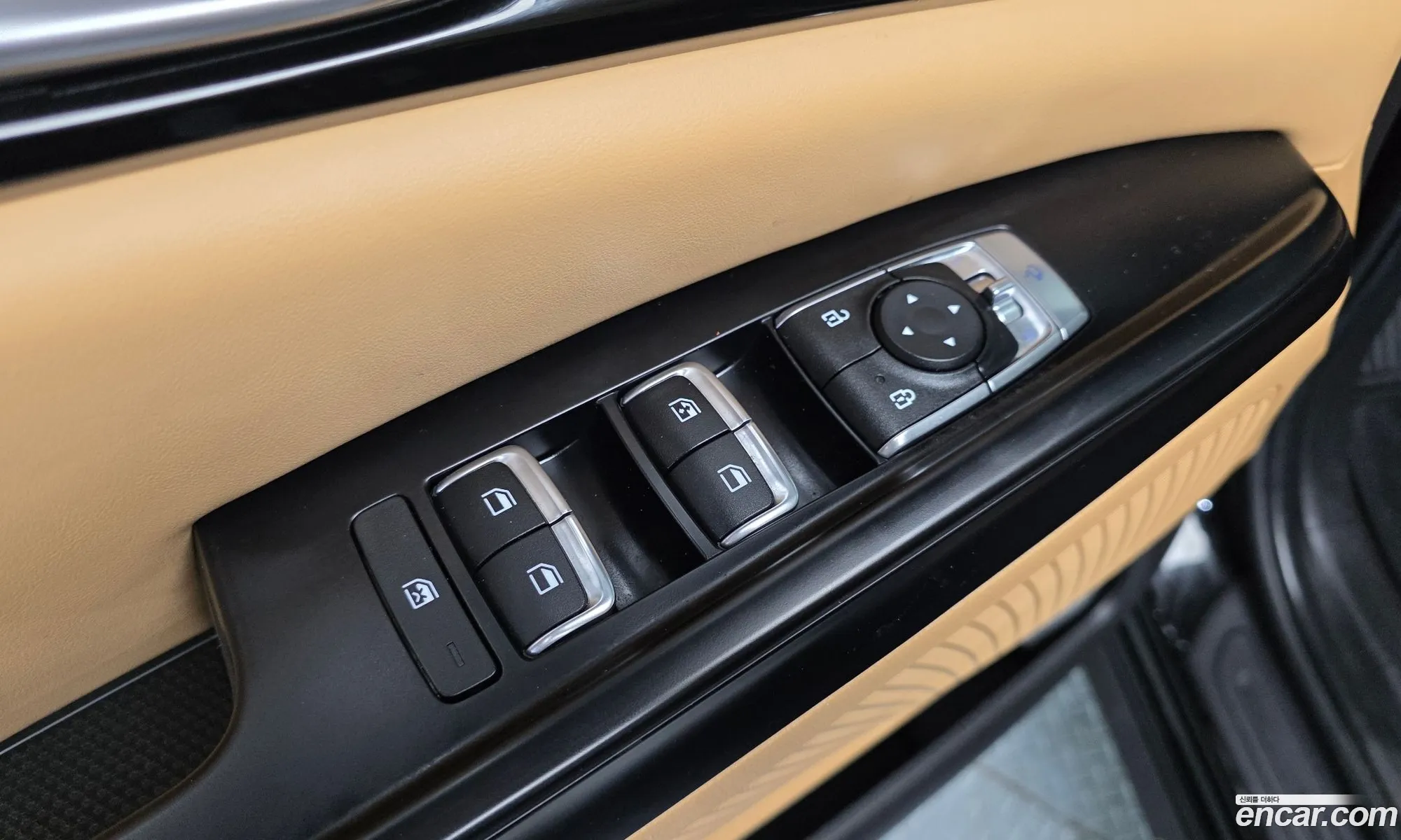 Kia Carnival 2022 — 16