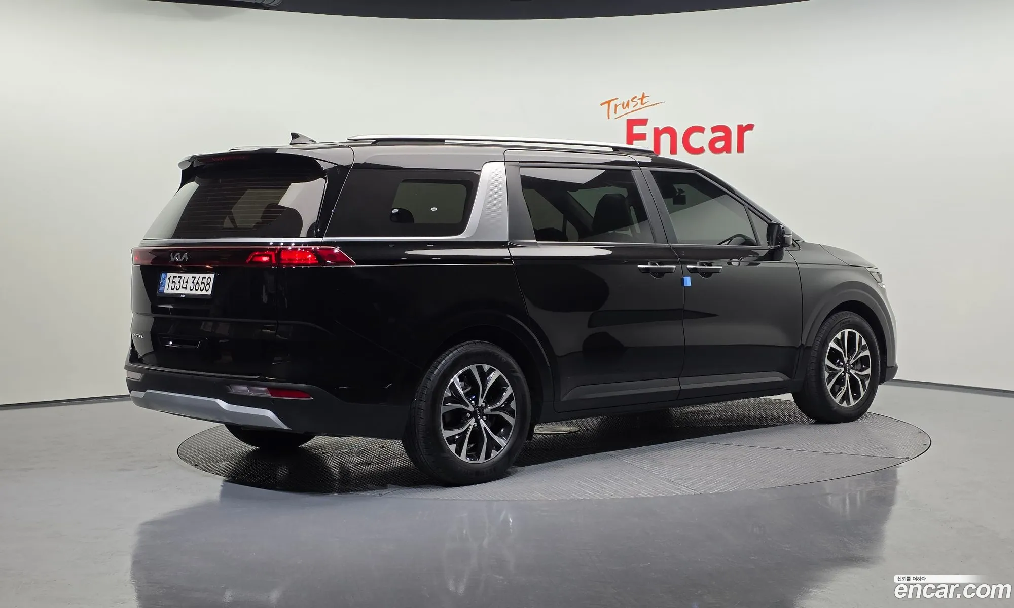 Kia Carnival 2022 — 28
