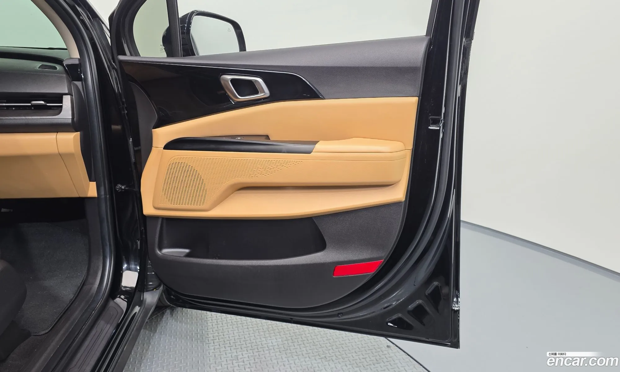 Kia Carnival 2022 — 23