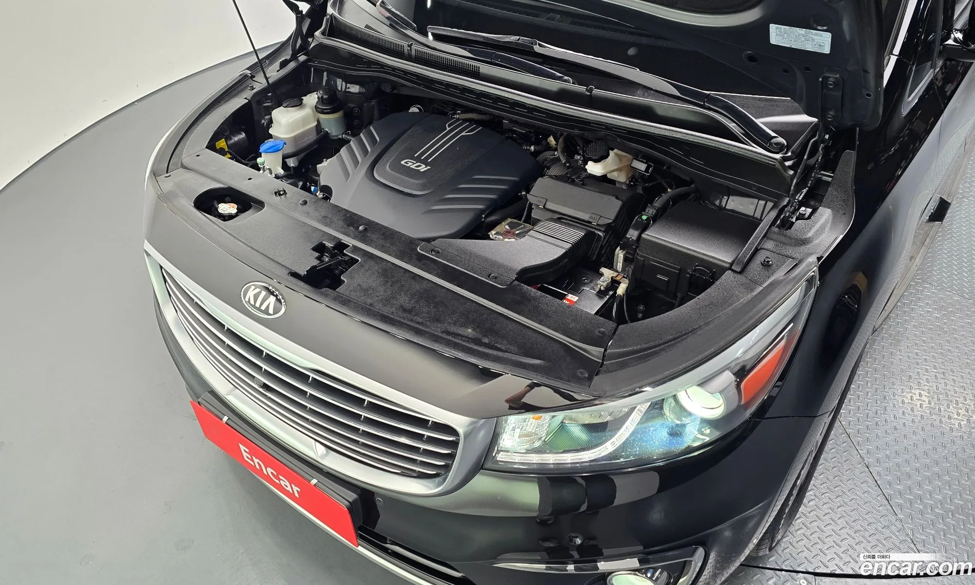 Kia Carnival 2015 — 2