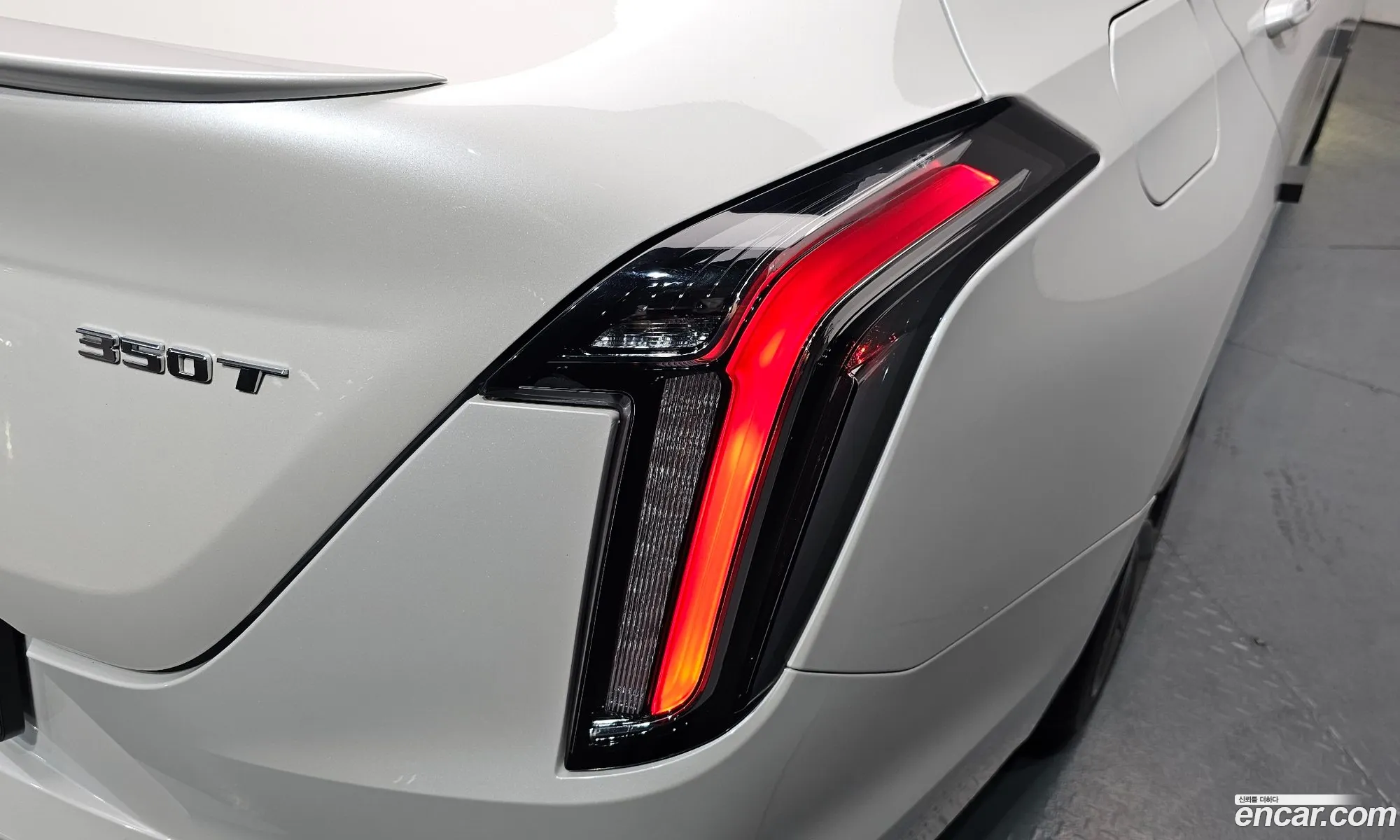 Cadillac CT4