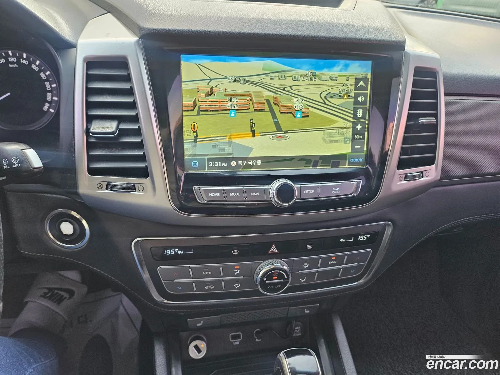 KG Mobility (SsangYong) Rexton Sports 2018 — 10