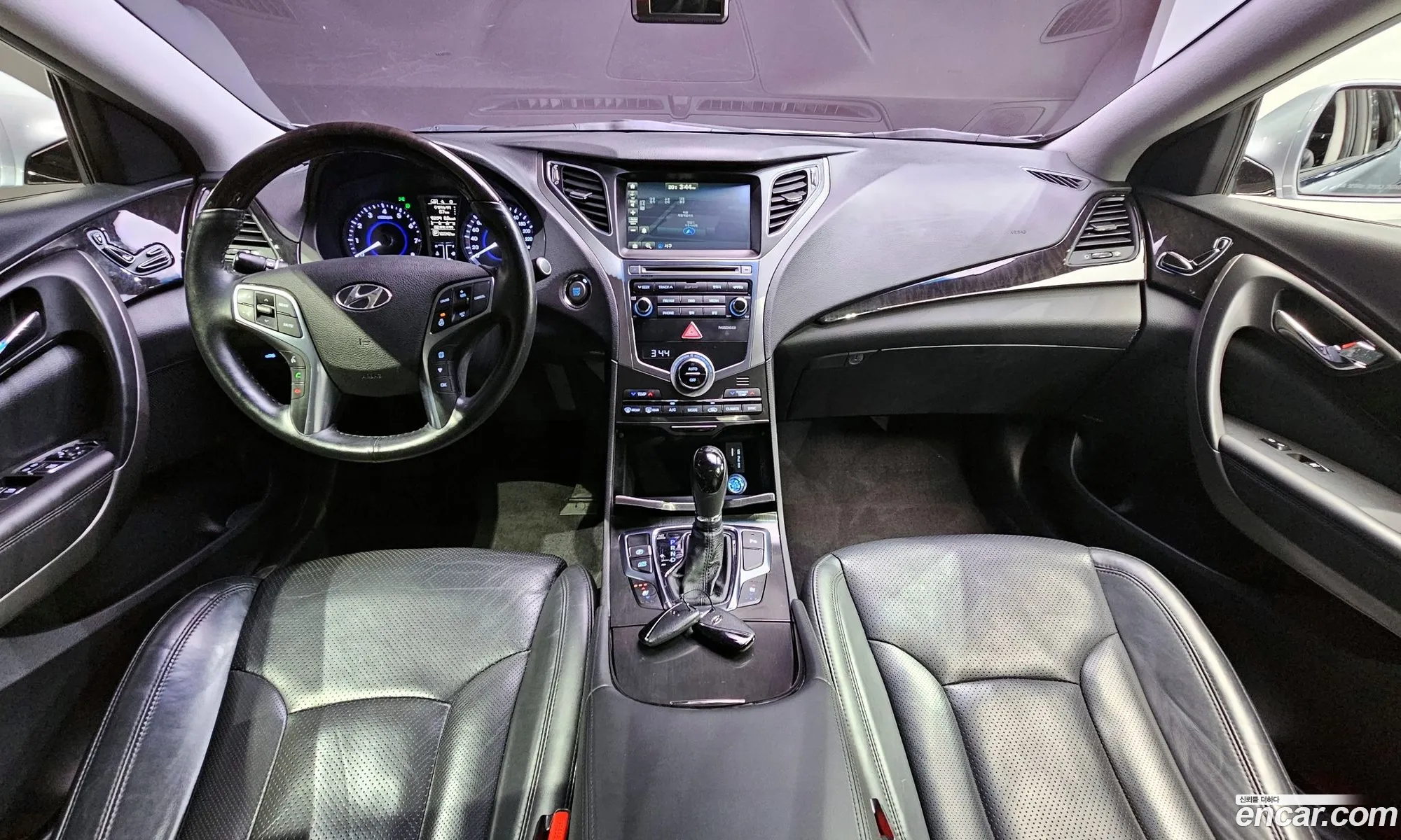 Hyundai Grandeur HG 2016 — 4