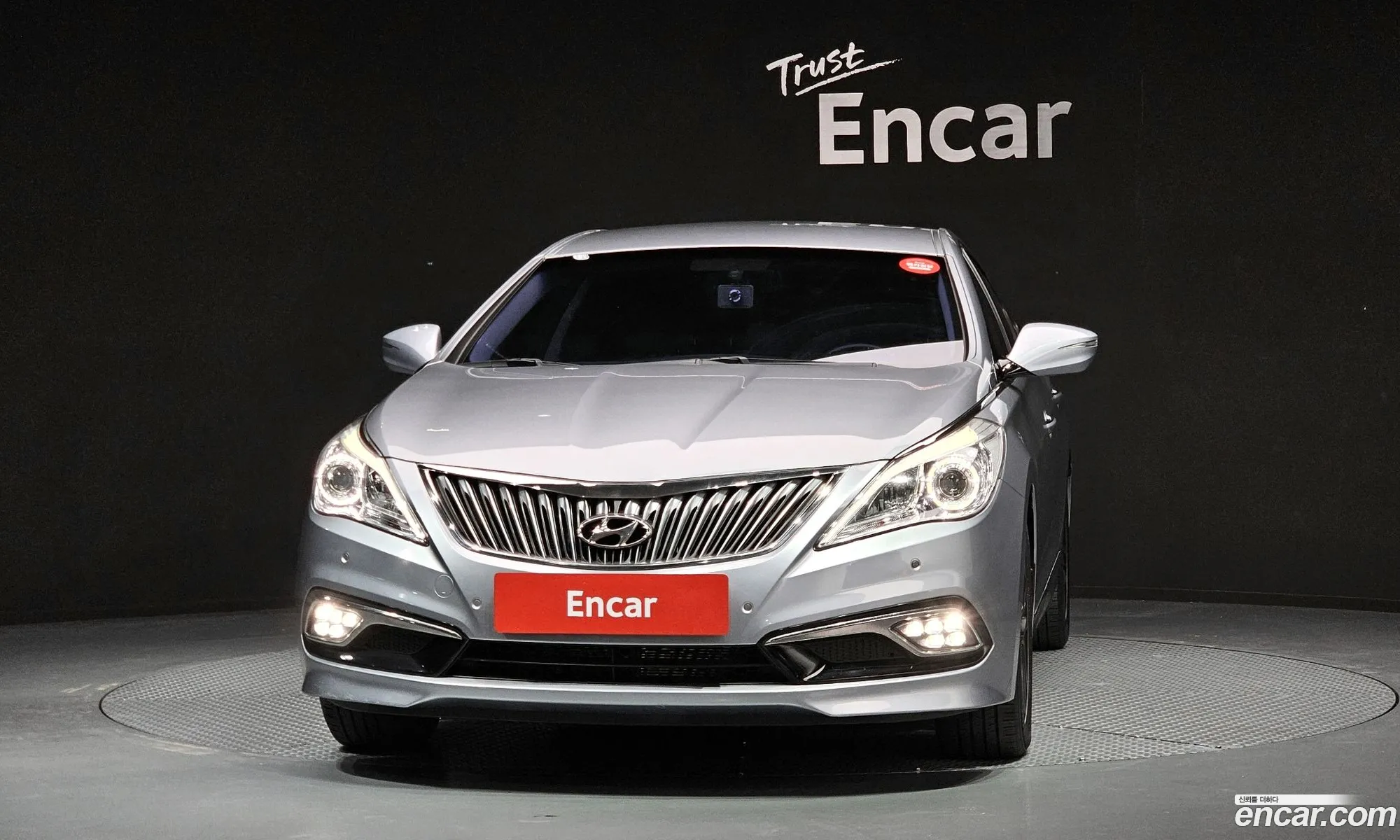 Hyundai Grandeur HG 2016 — 13