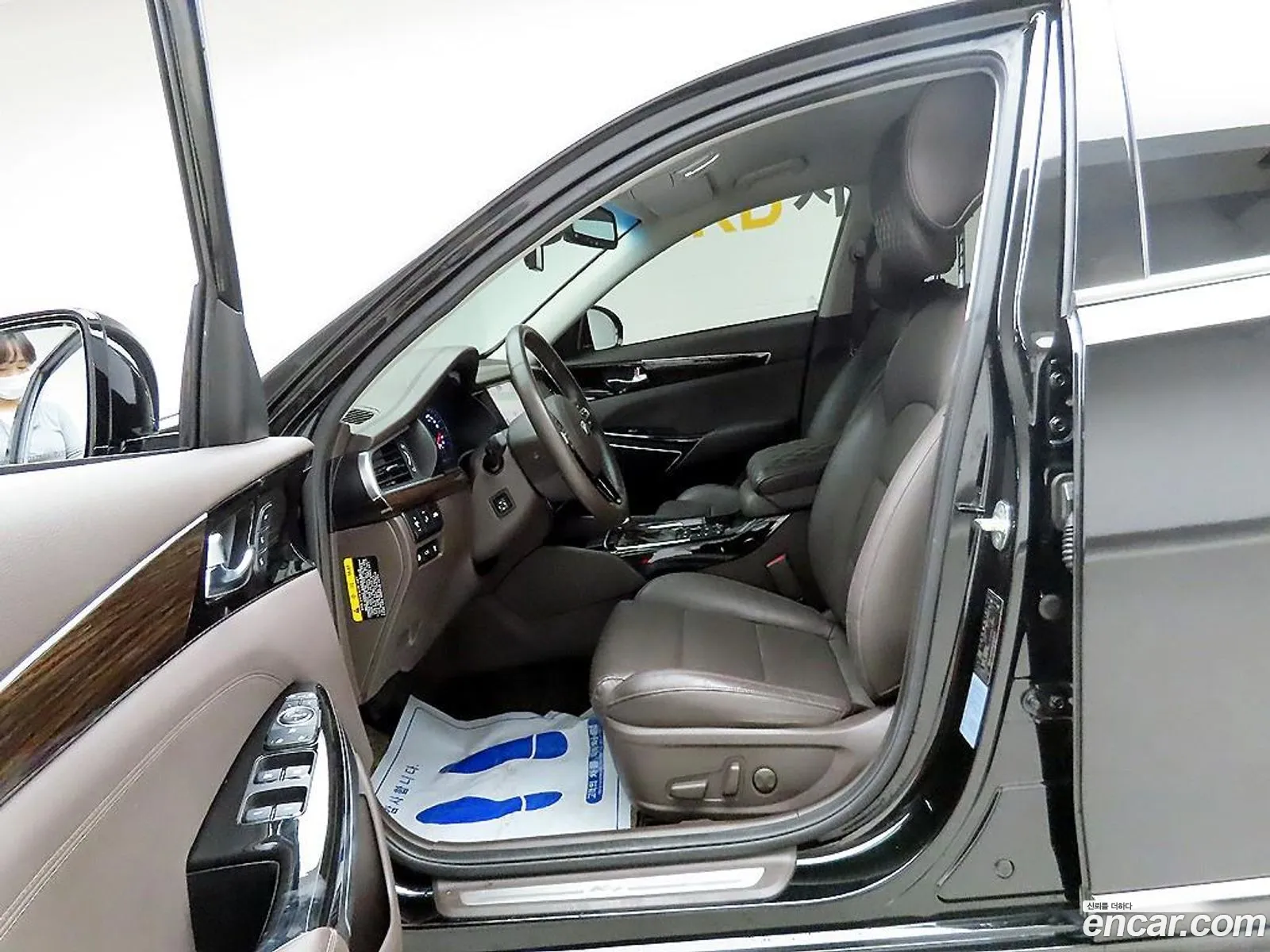 Kia K7 2019 — 20