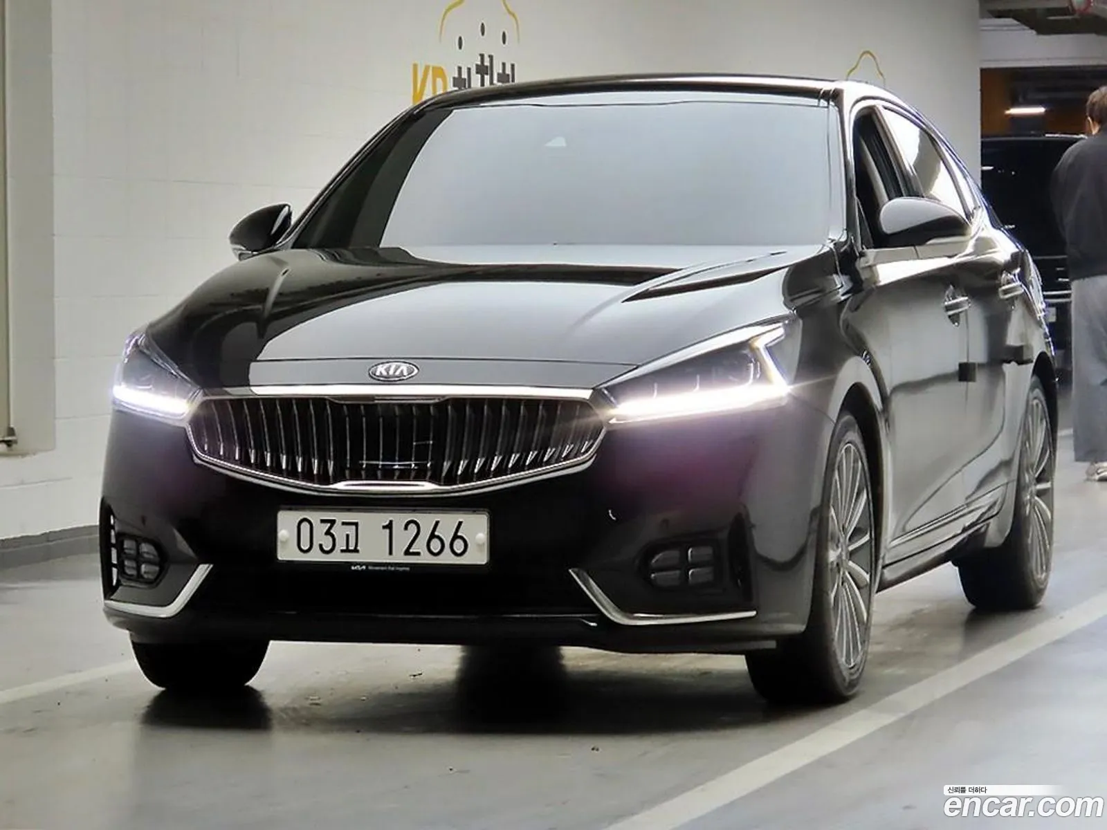 Kia K7 2019 — 4