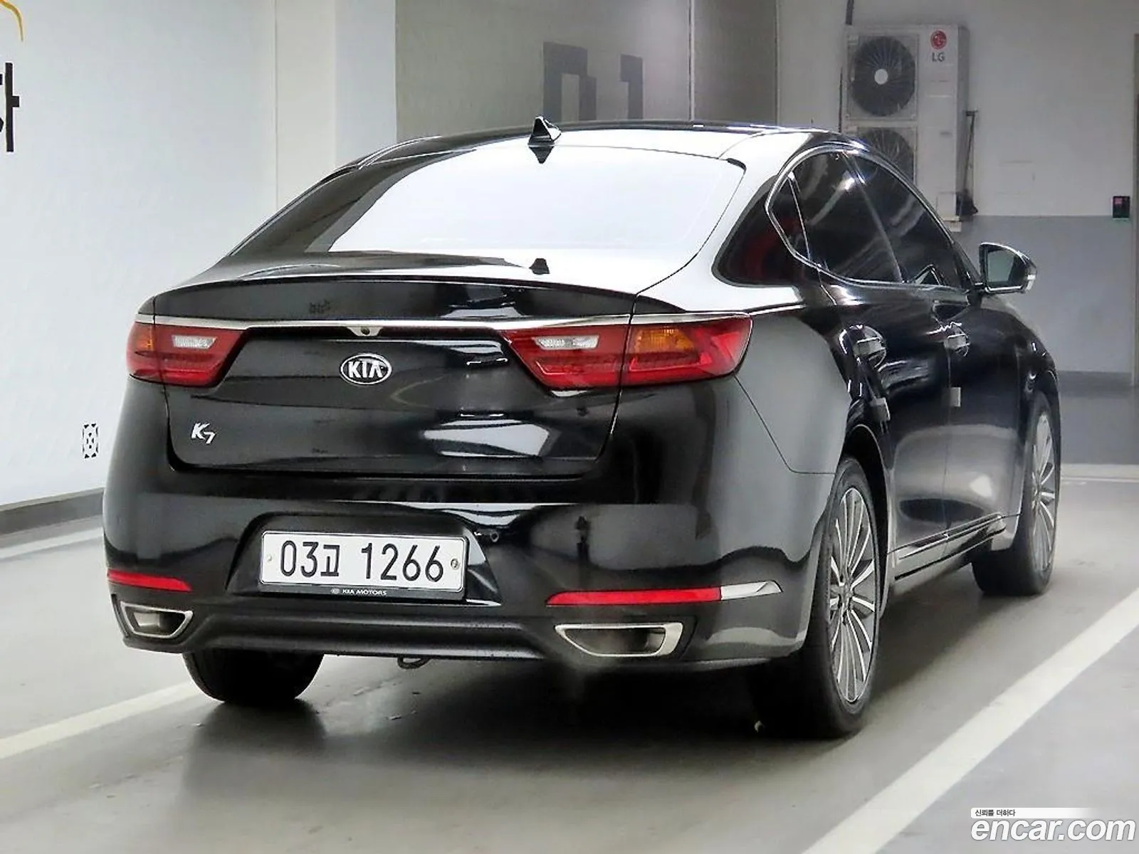 Kia K7 2019 — 2