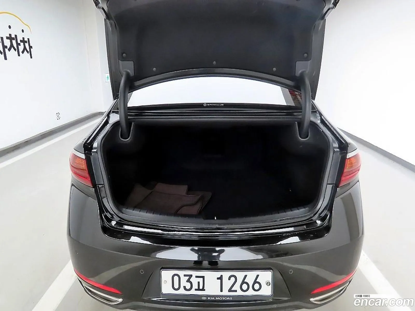 Kia K7 2019 — 9
