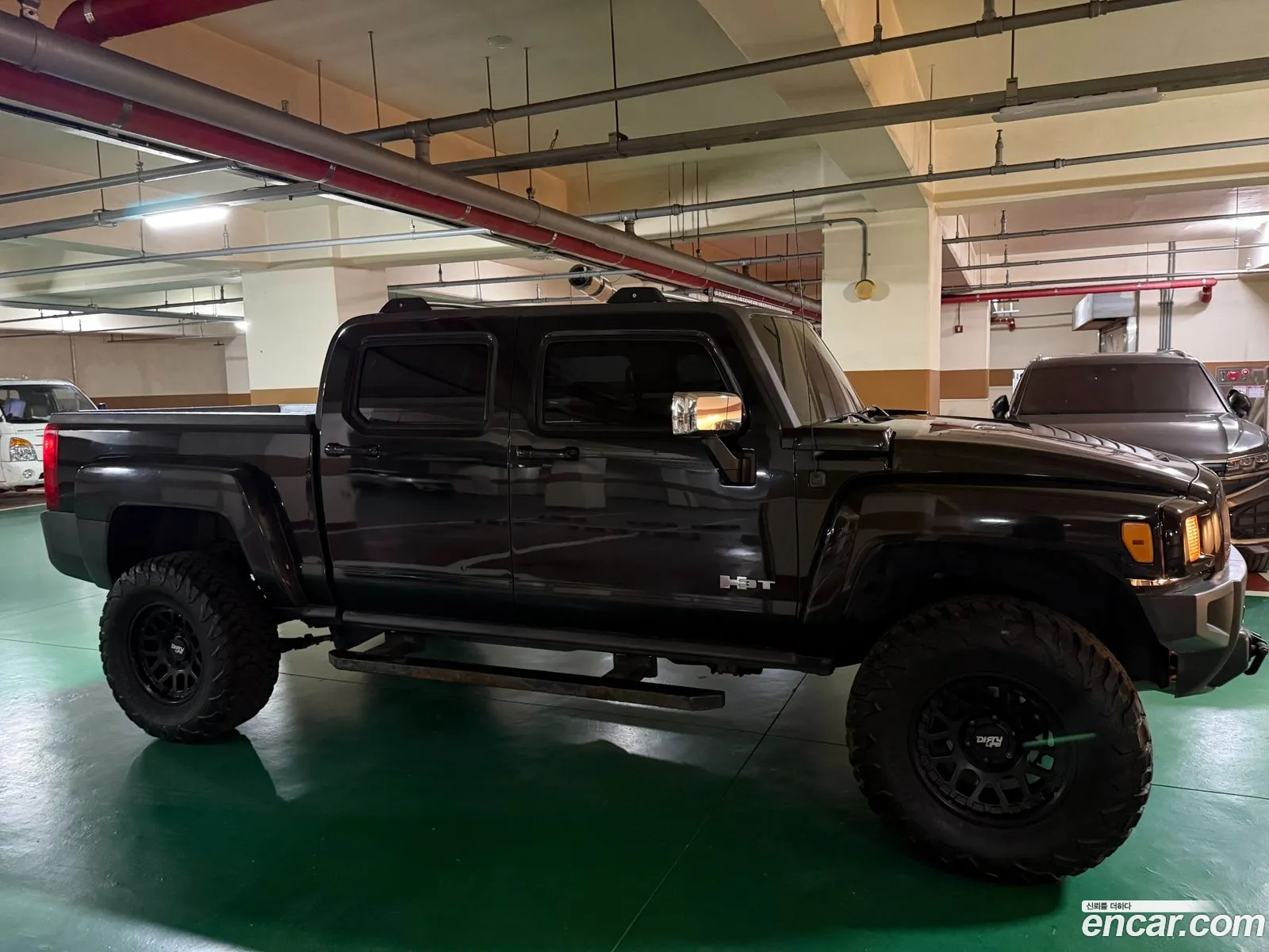 Hummer H3T