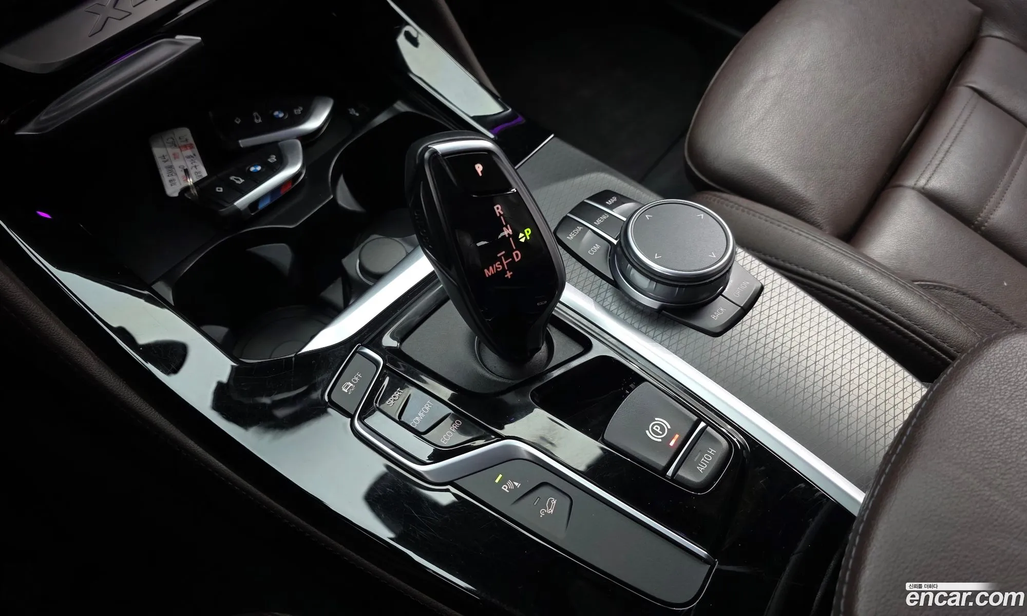 BMW X4 2020 WBAVJ9101L9B20749 — 23