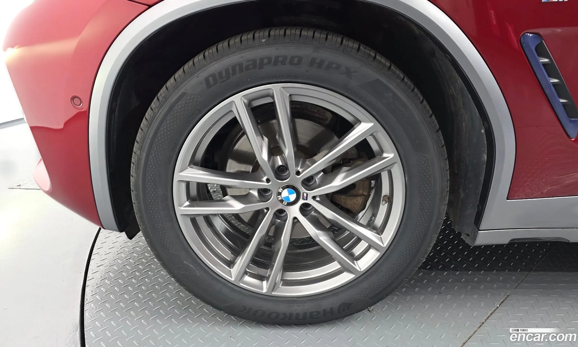 BMW X4 2020 WBAVJ9101L9B20749 — 13