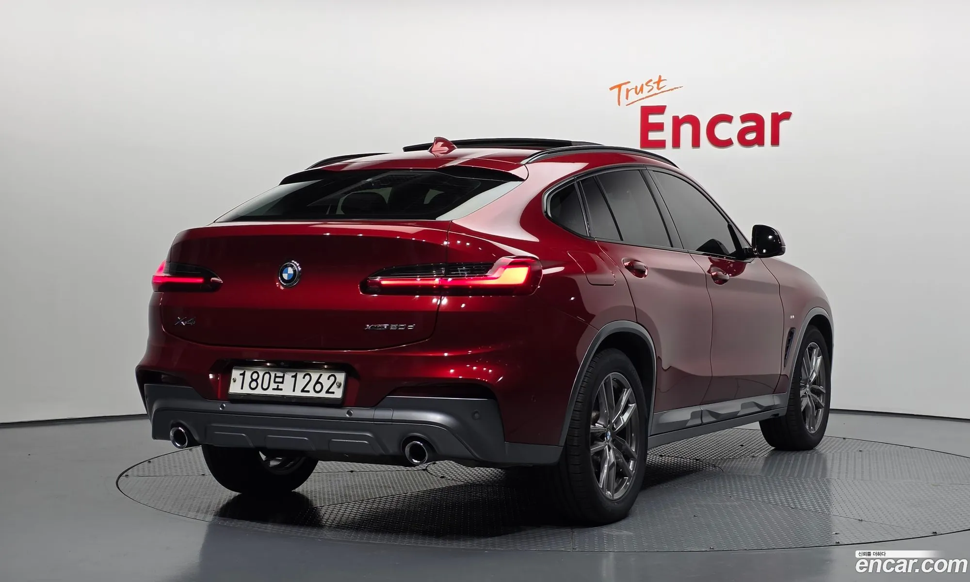 BMW X4 2020 WBAVJ9101L9B20749 — 9