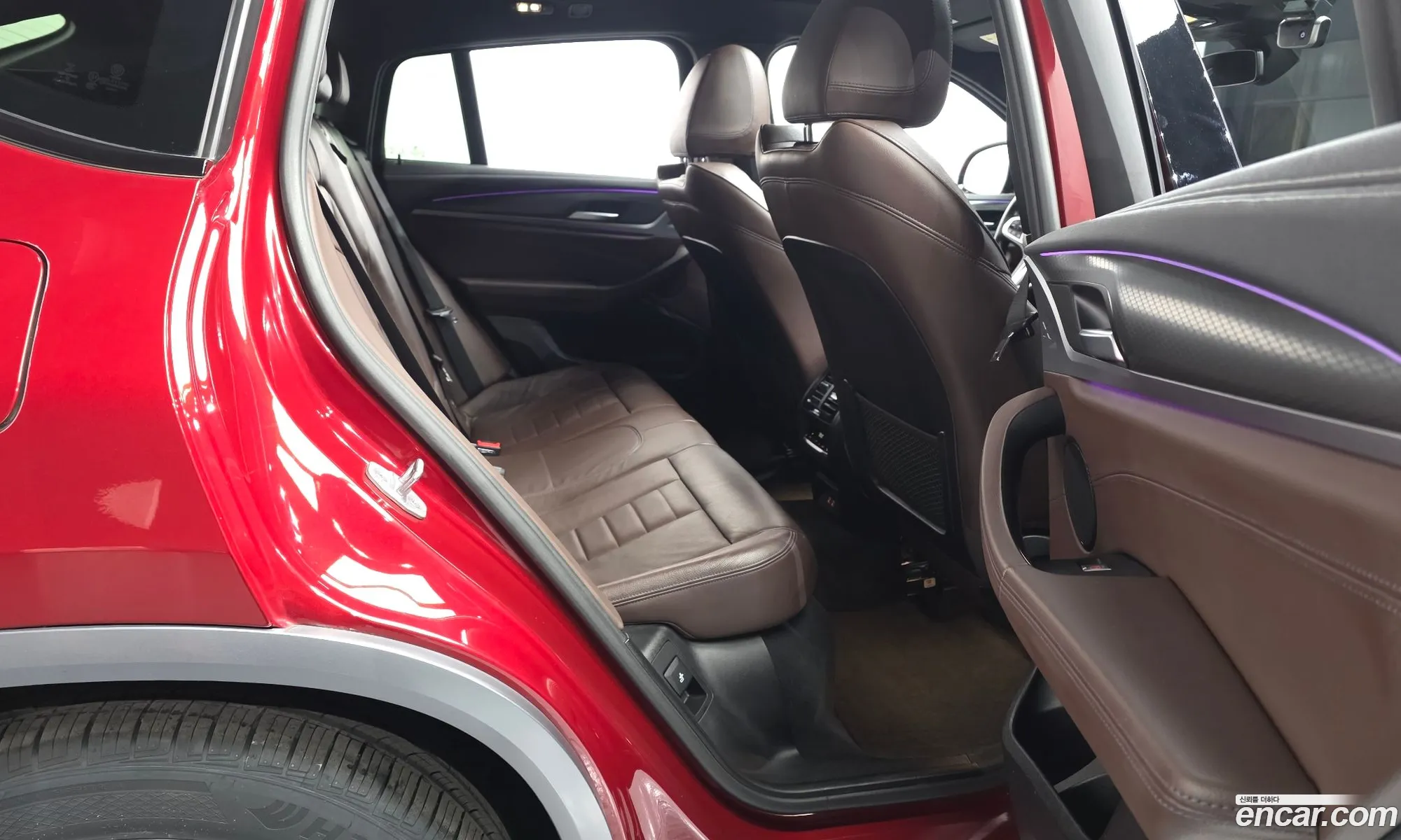 BMW X4 2020 WBAVJ9101L9B20749 — 19