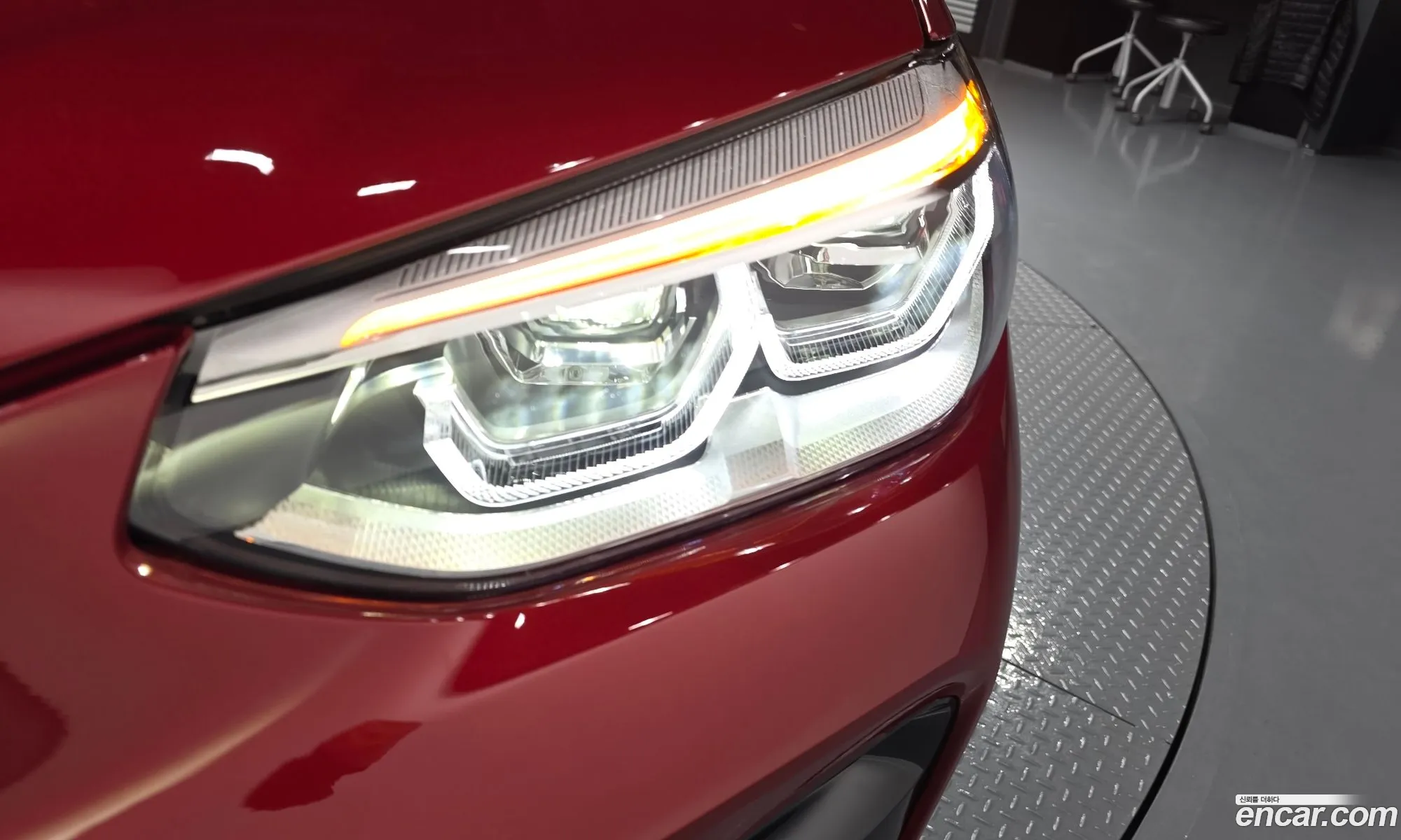 BMW X4 2020 WBAVJ9101L9B20749 — 10