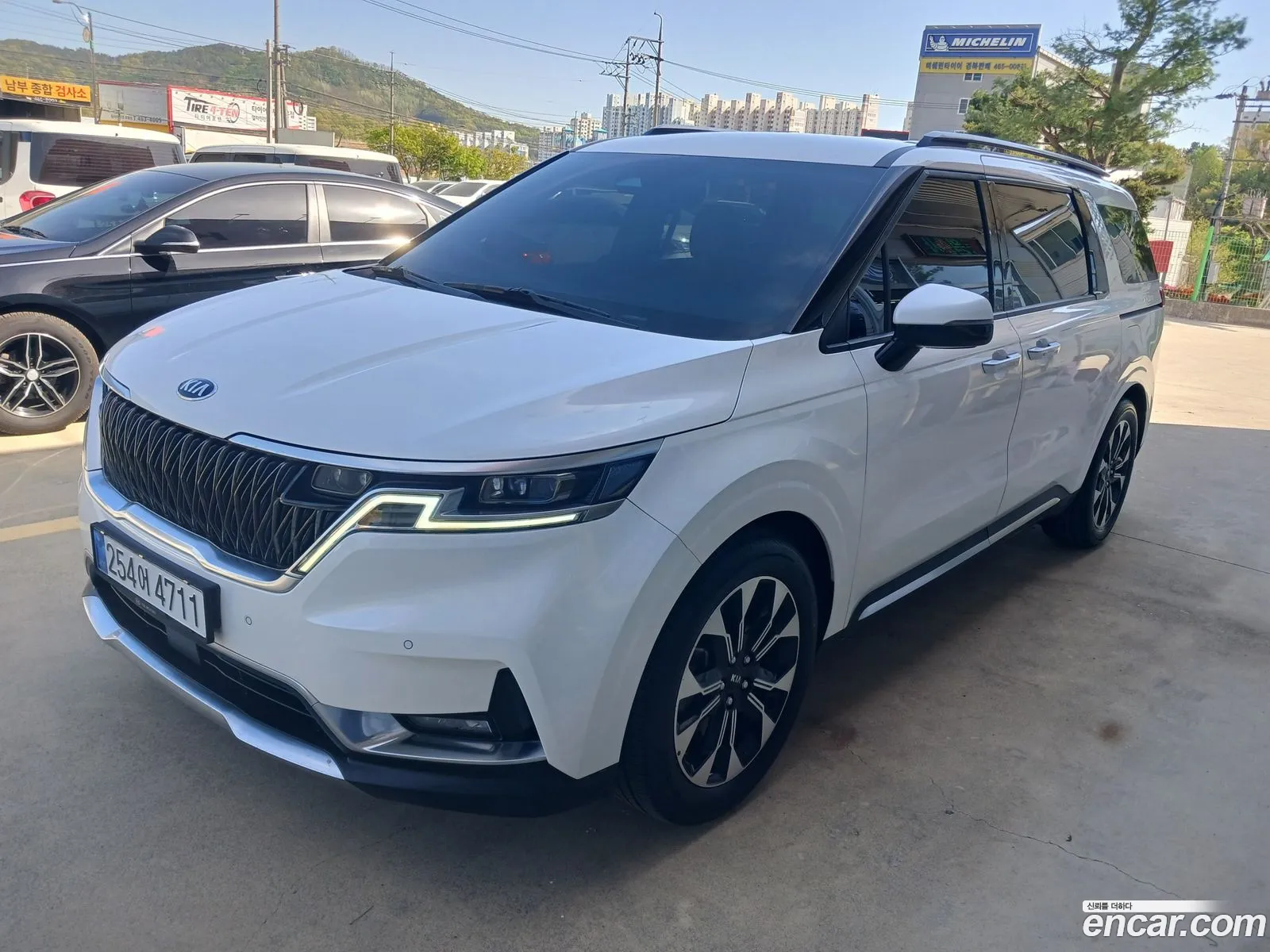 Kia Carnival 2021 — 8