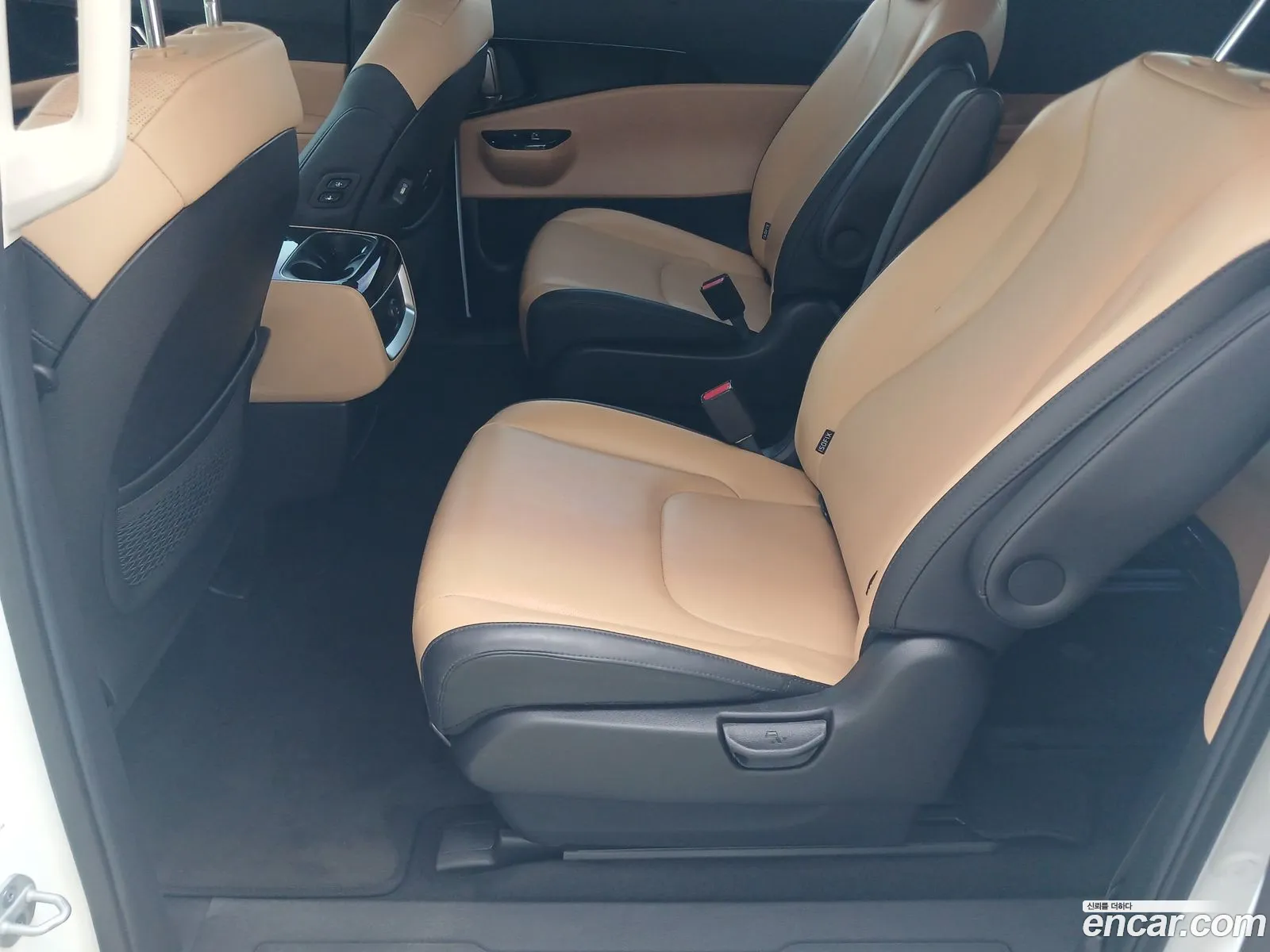 Kia Carnival 2021 — 6