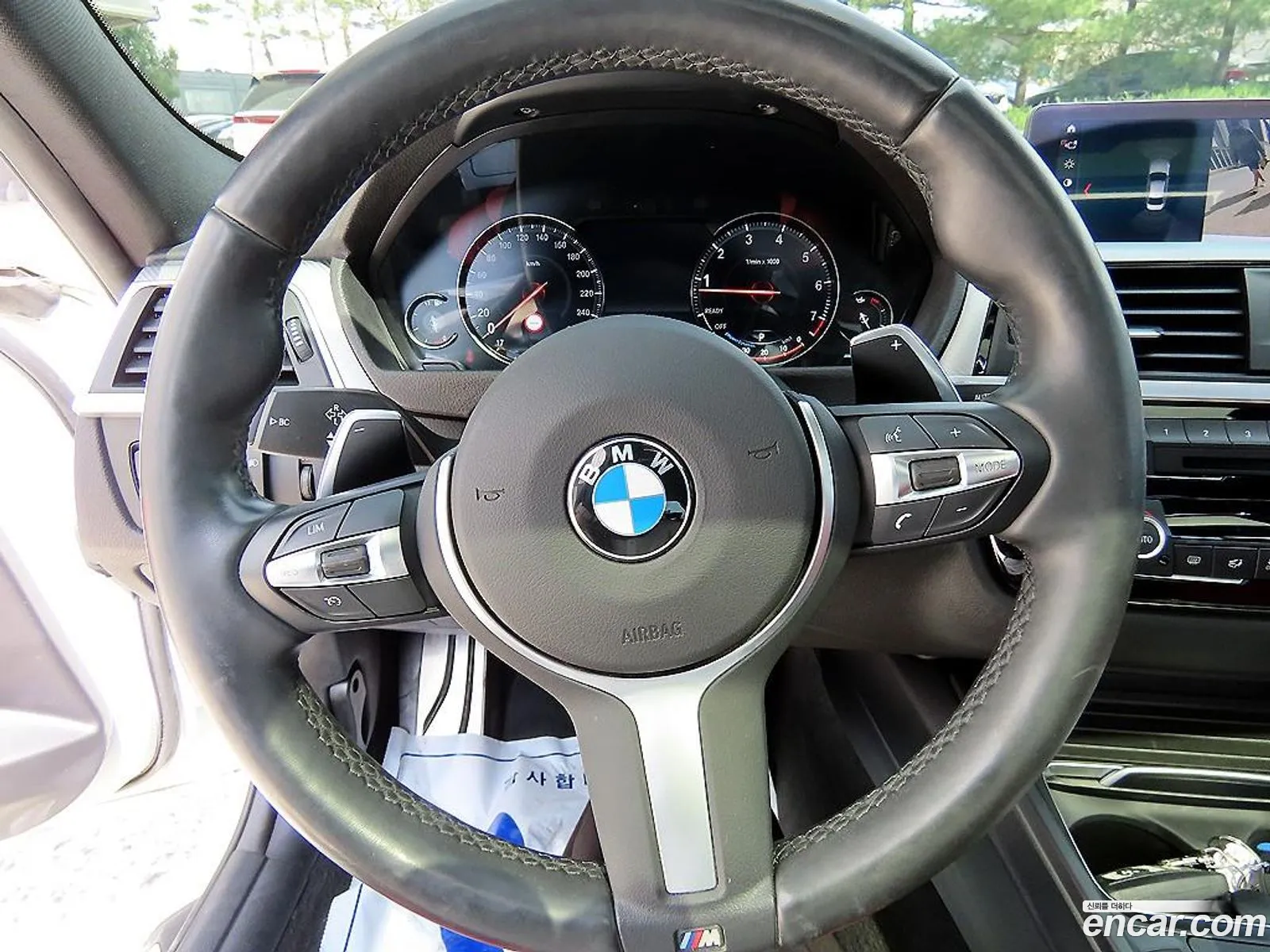 BMW 3 Series 2018 — 20