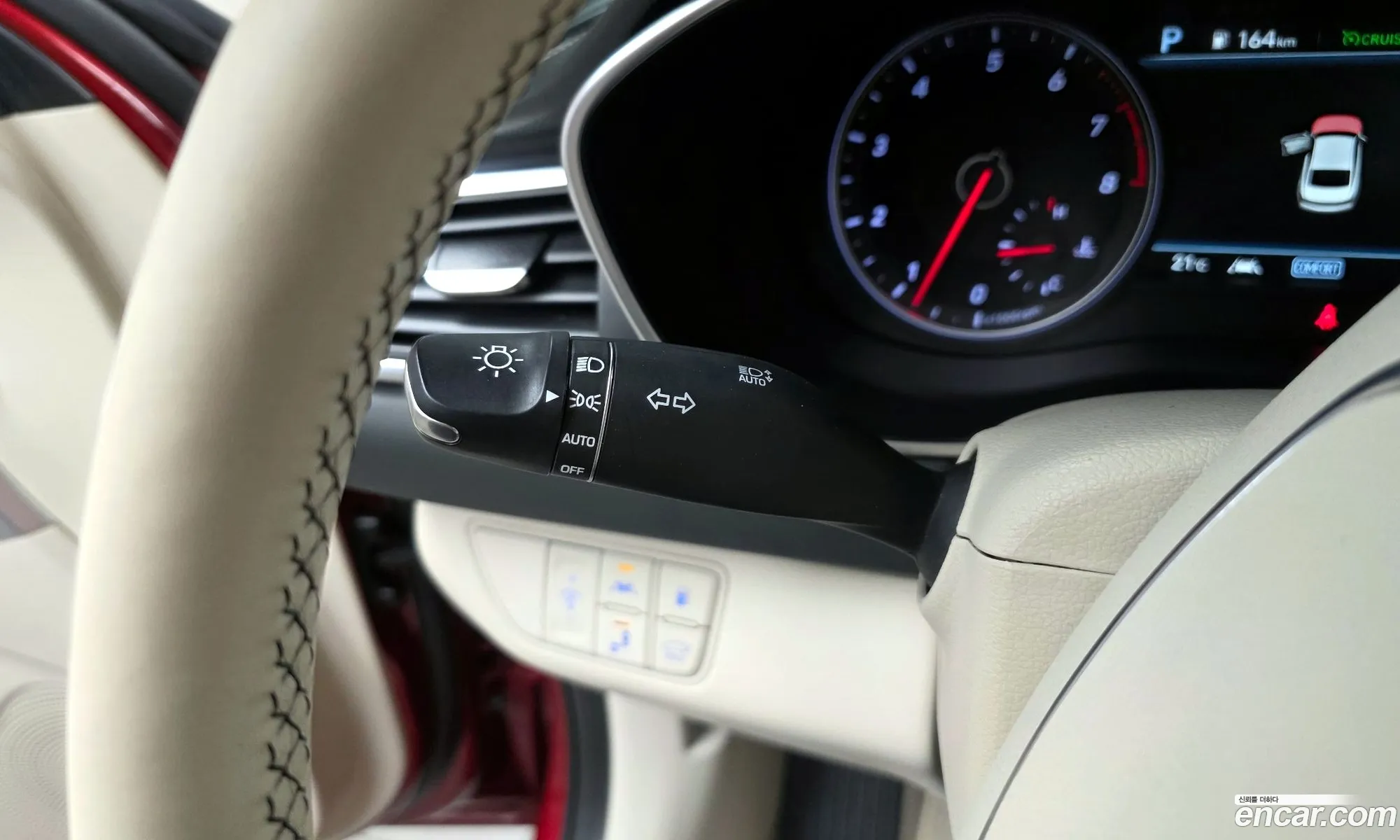 Genesis G70 2019 — 30