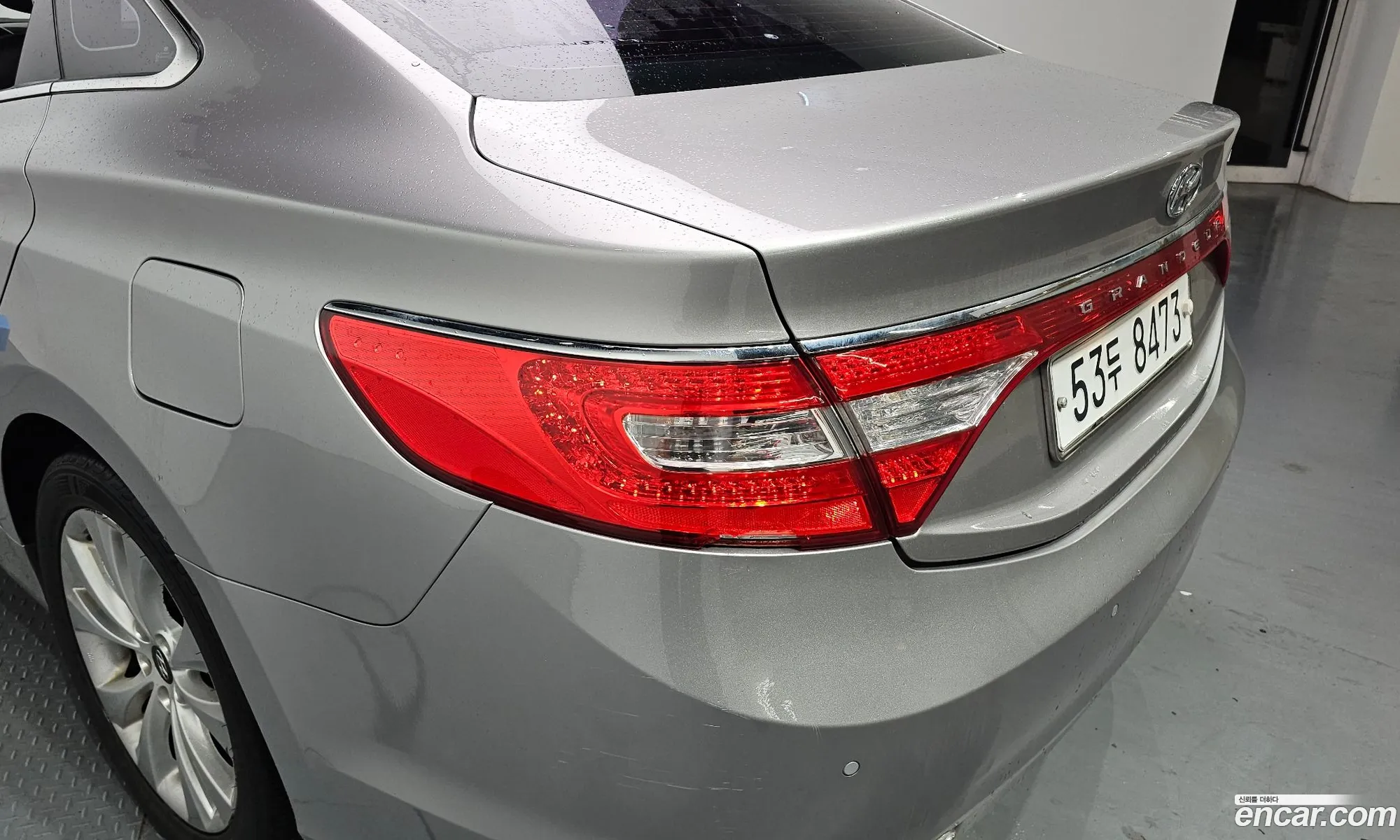 Hyundai Grandeur HG 2012 — 23