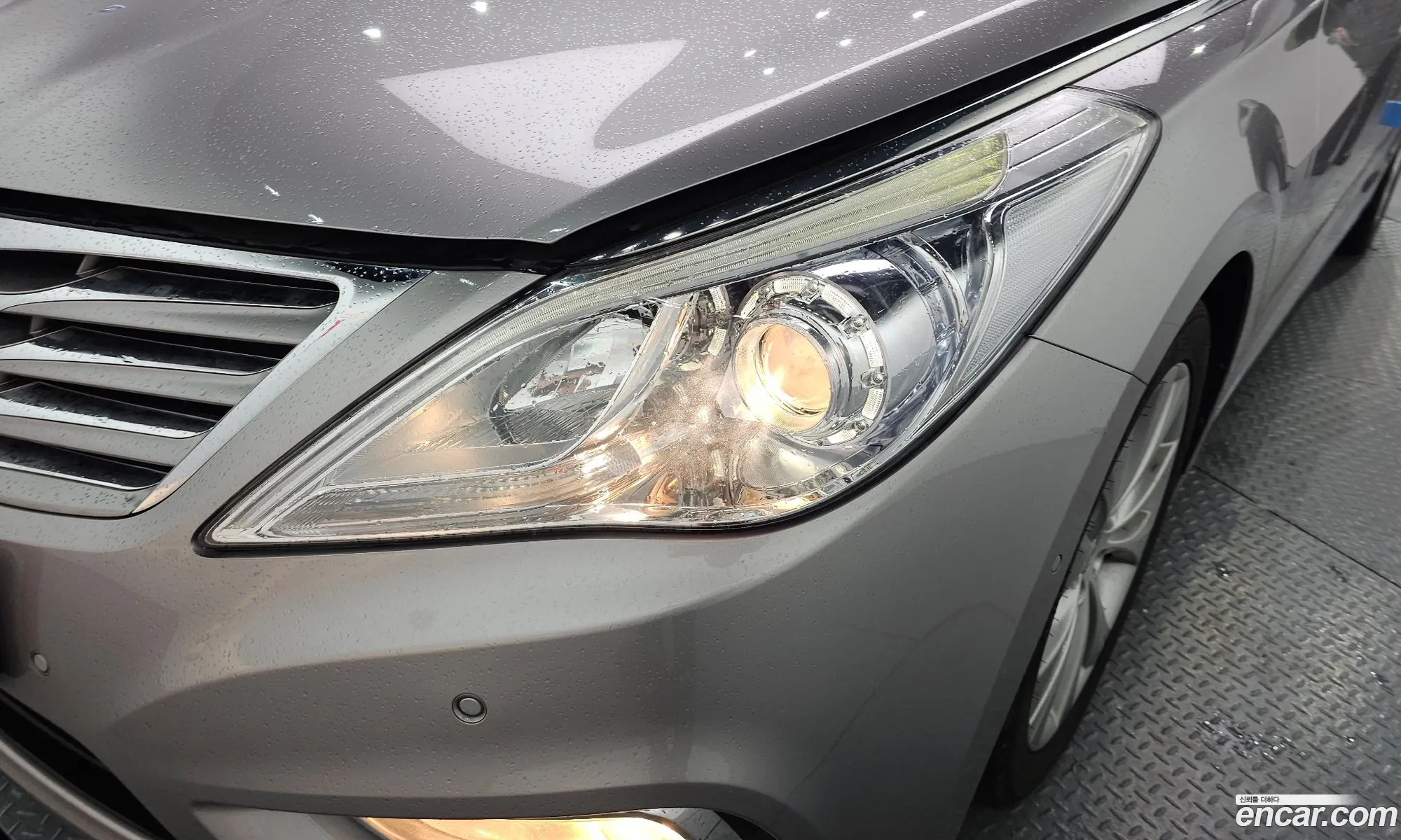 Hyundai Grandeur HG 2012 — 13