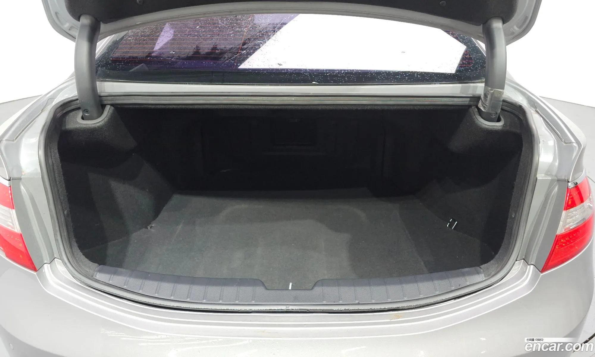 Hyundai Grandeur HG 2012 — 6