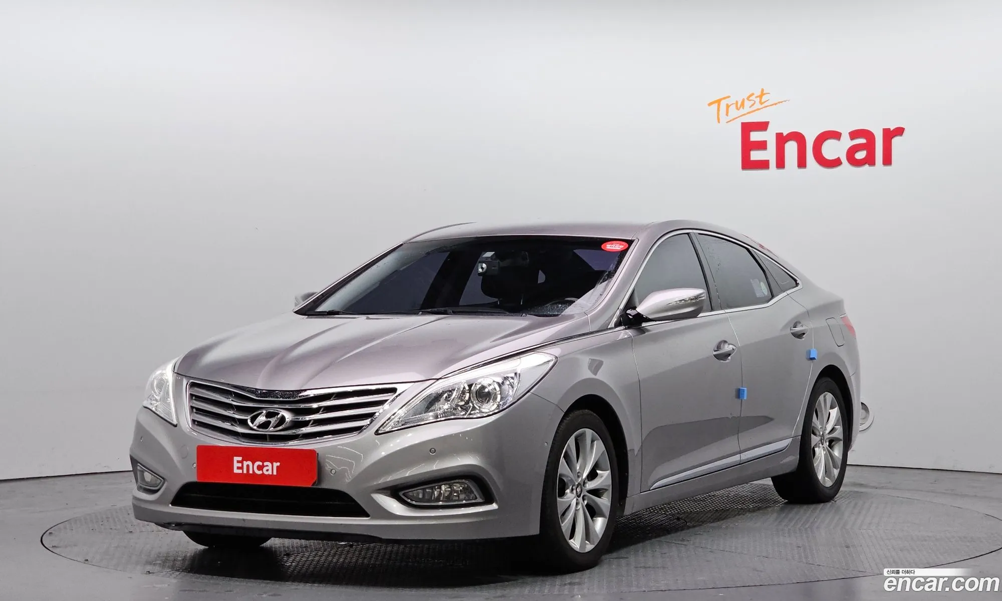 Hyundai Grandeur HG 2012 — 19