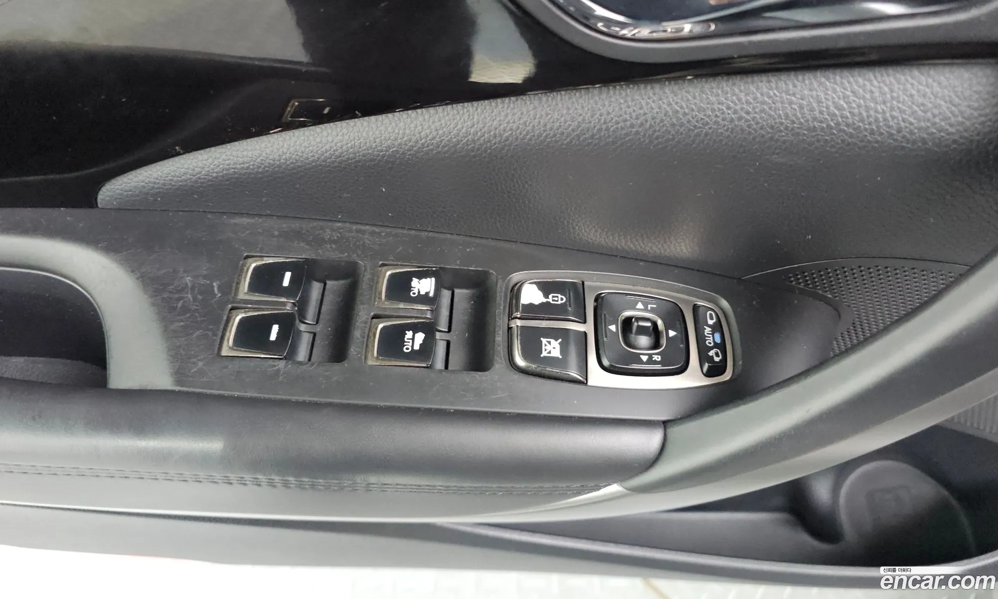 Hyundai Grandeur HG 2012 — 15