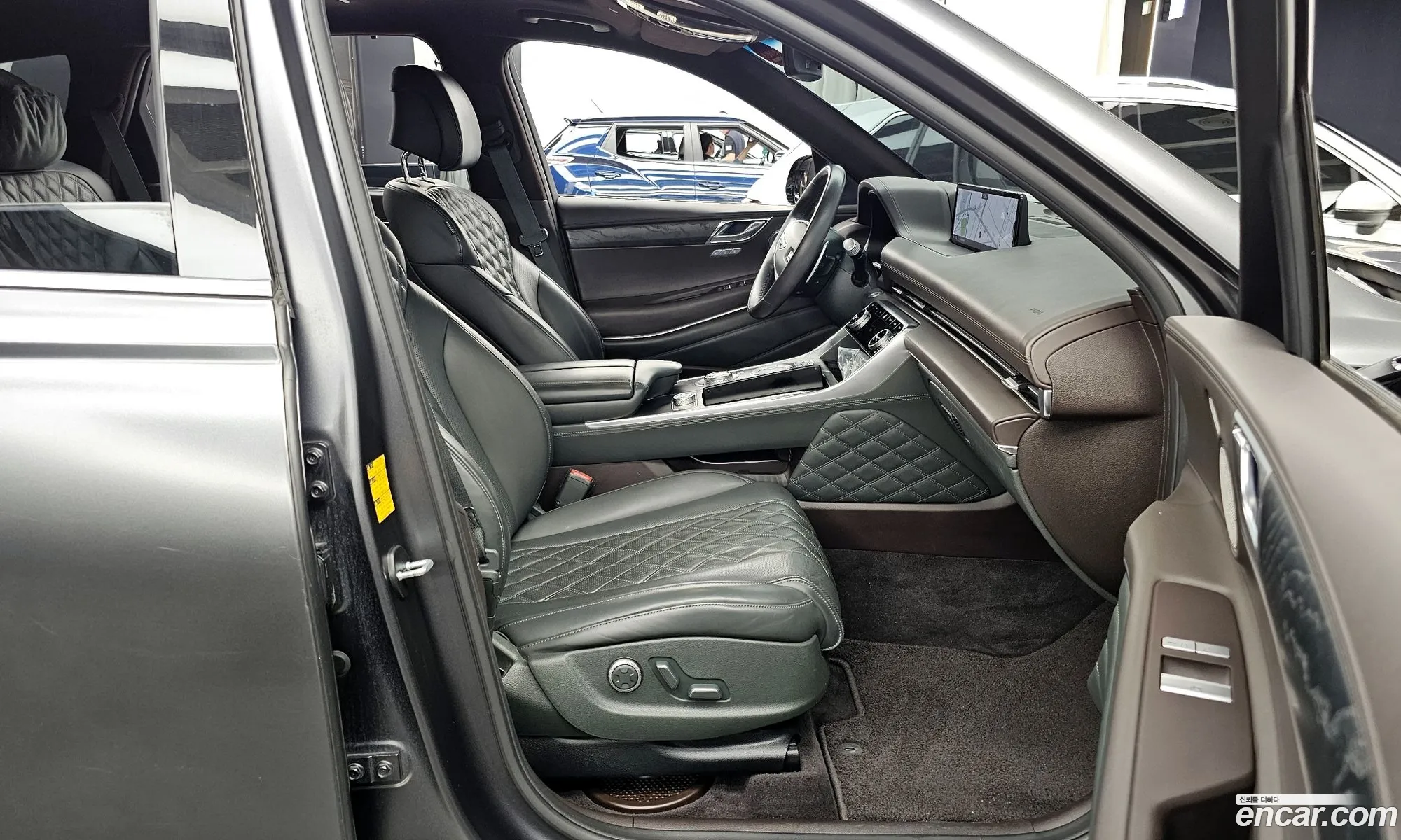 Genesis GV80 2020 — 16
