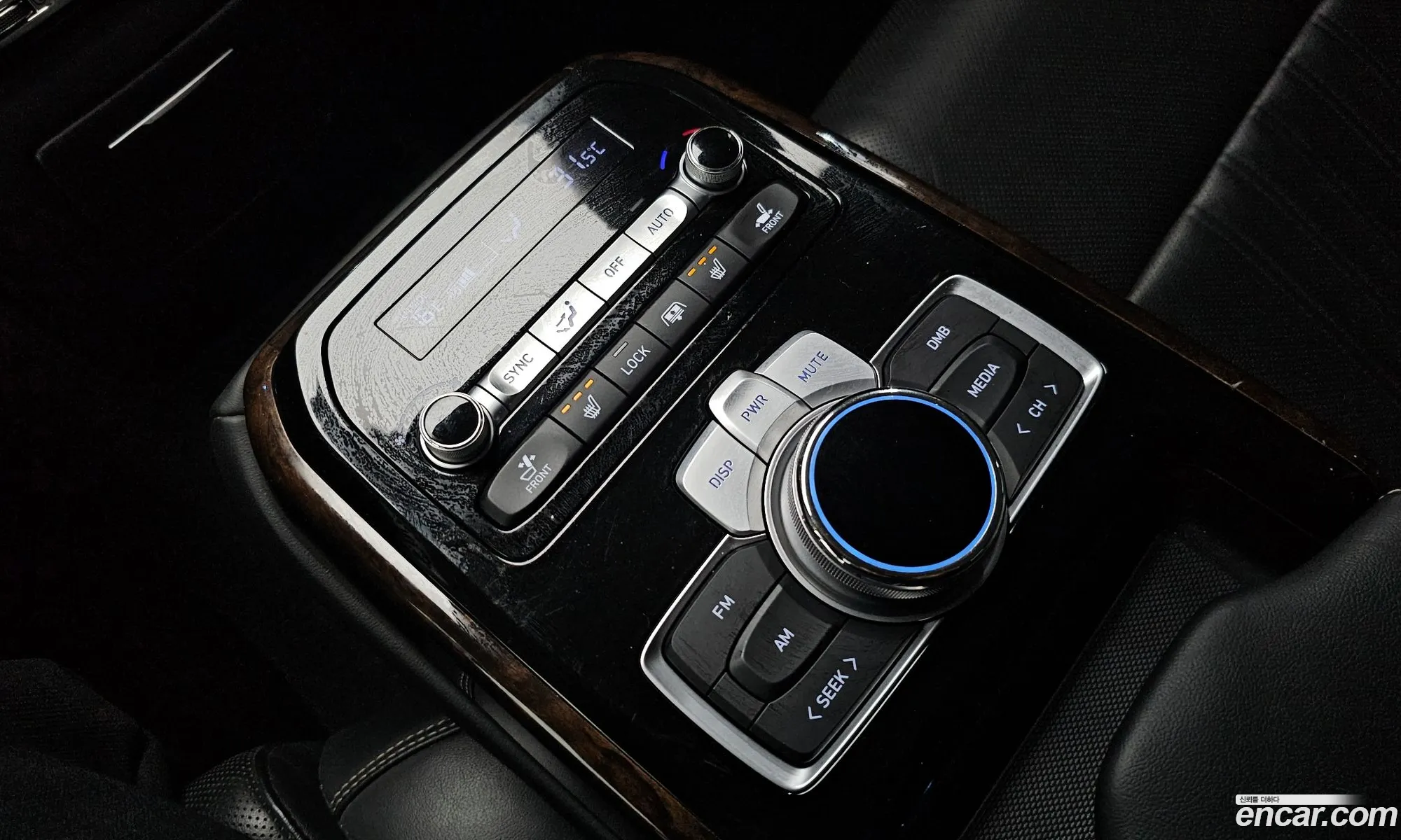Genesis G90 2019 — 12