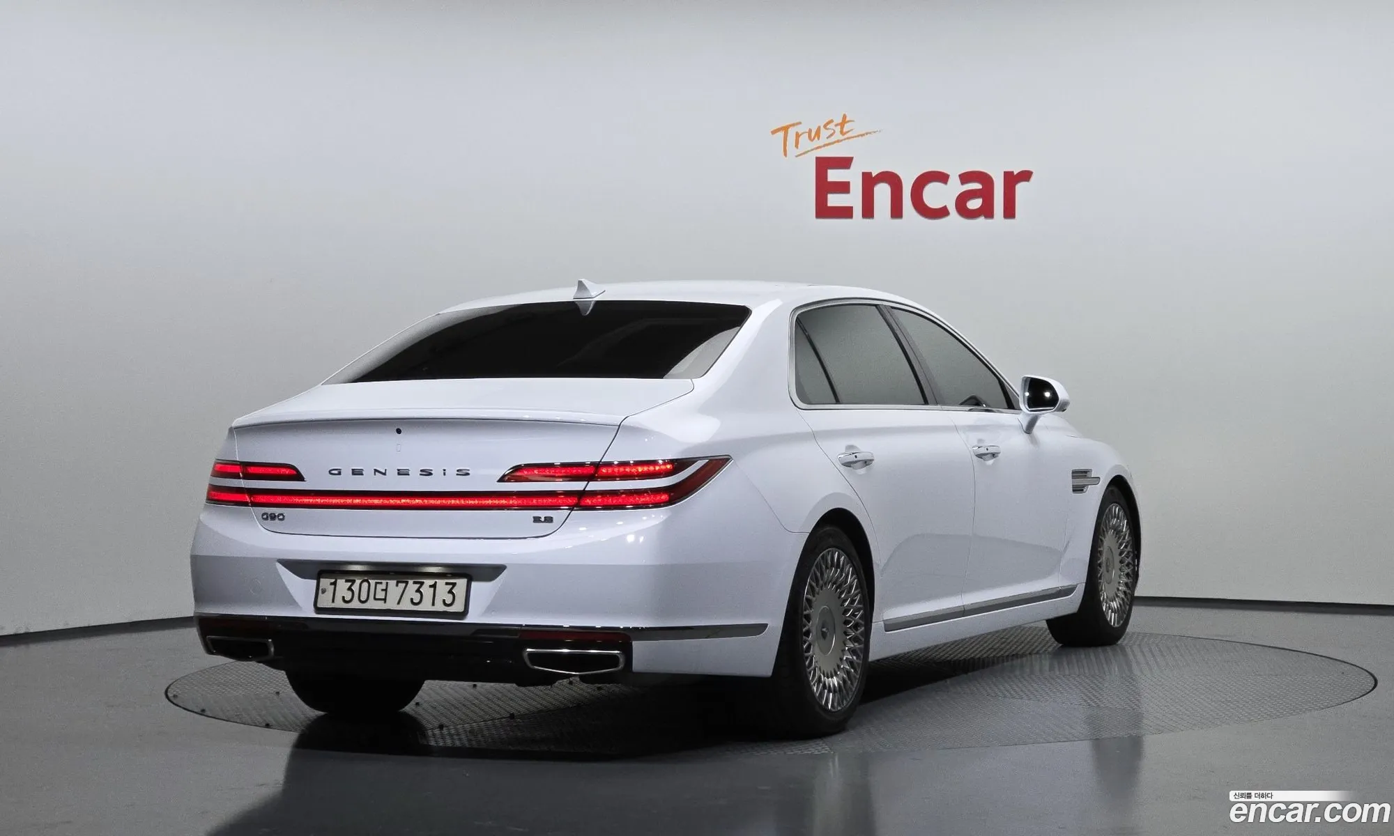Genesis G90 2019 — 28