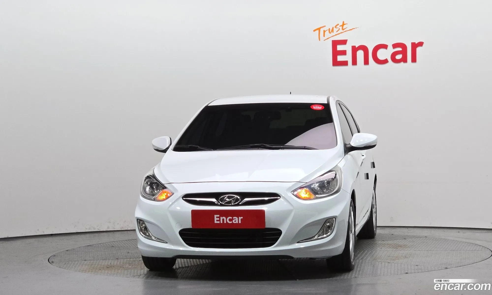 Hyundai Accent 2012 — 15