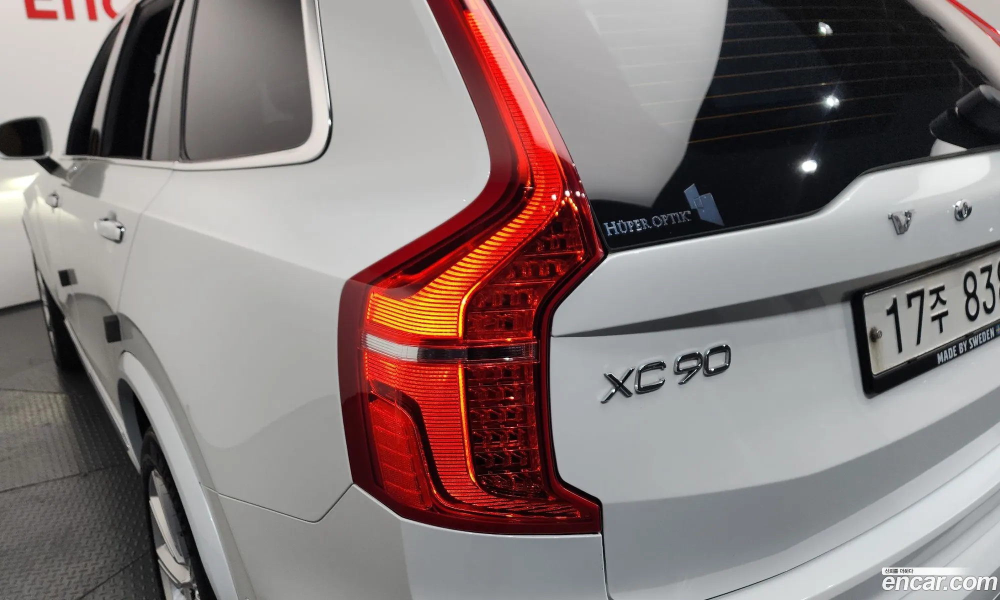 Volvo XC90 2019 YV1LFA22CK1479073 — 19