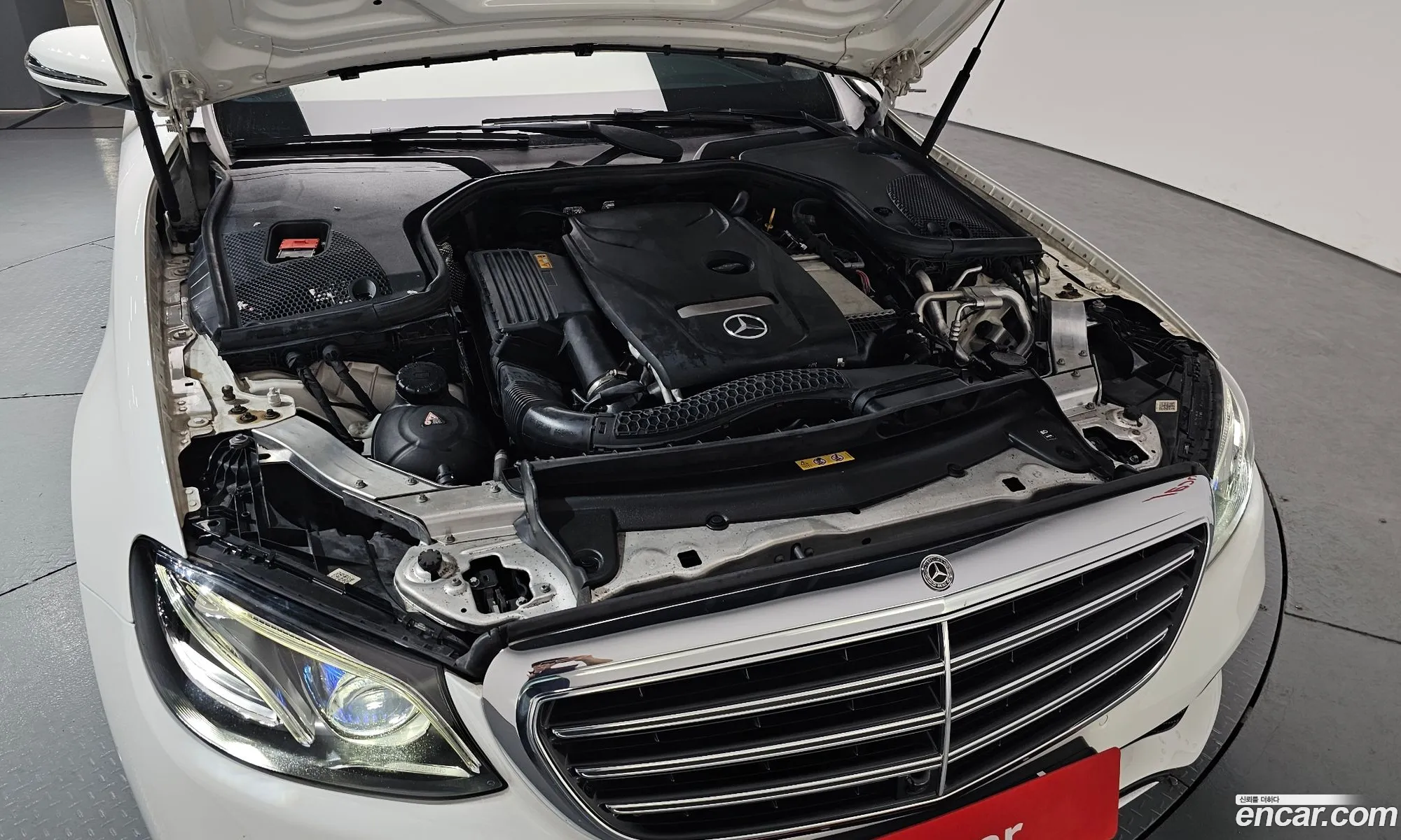 Mercedes-Benz E-Class W213 2018 — 19