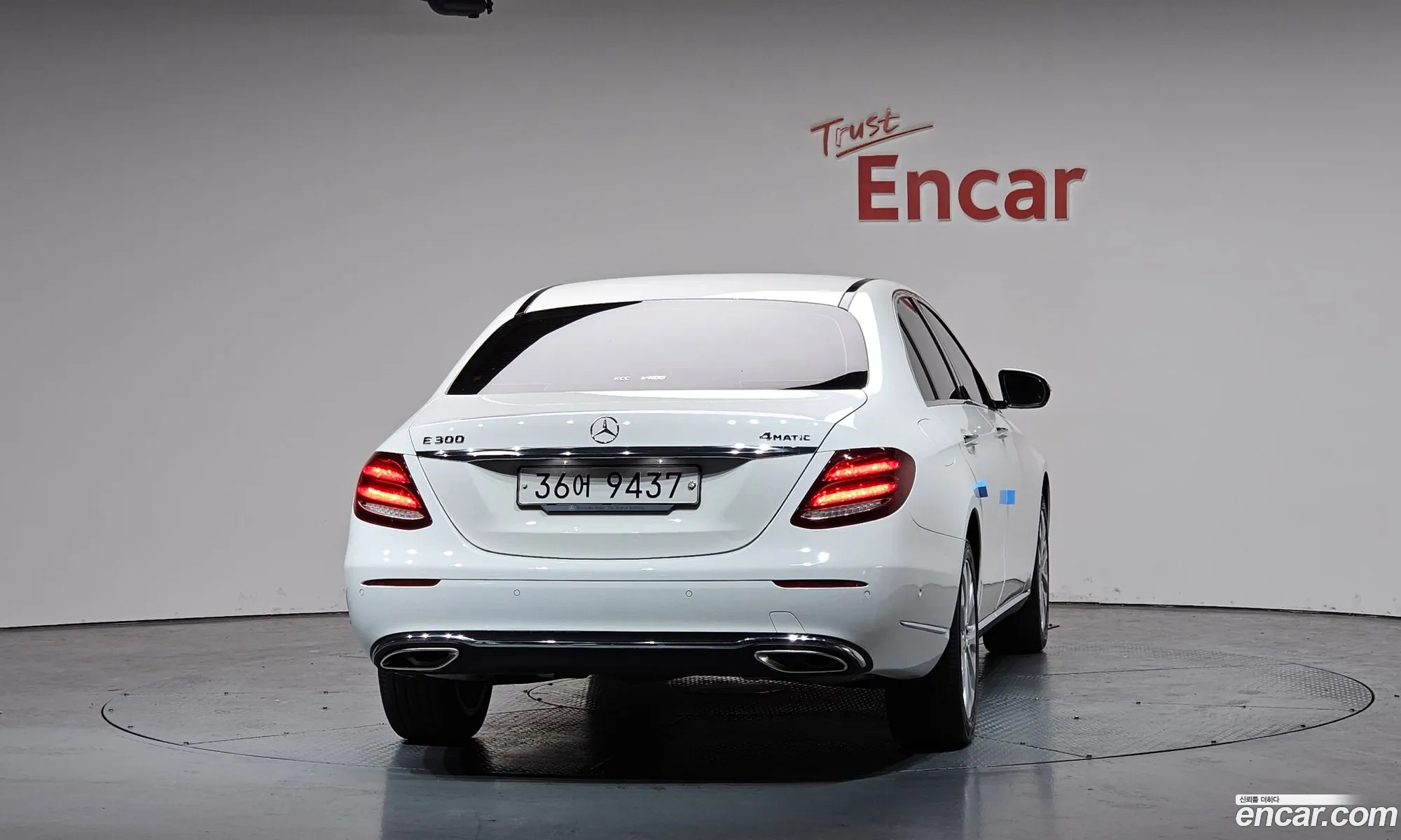 Mercedes-Benz E-Class W213 2018 — 11