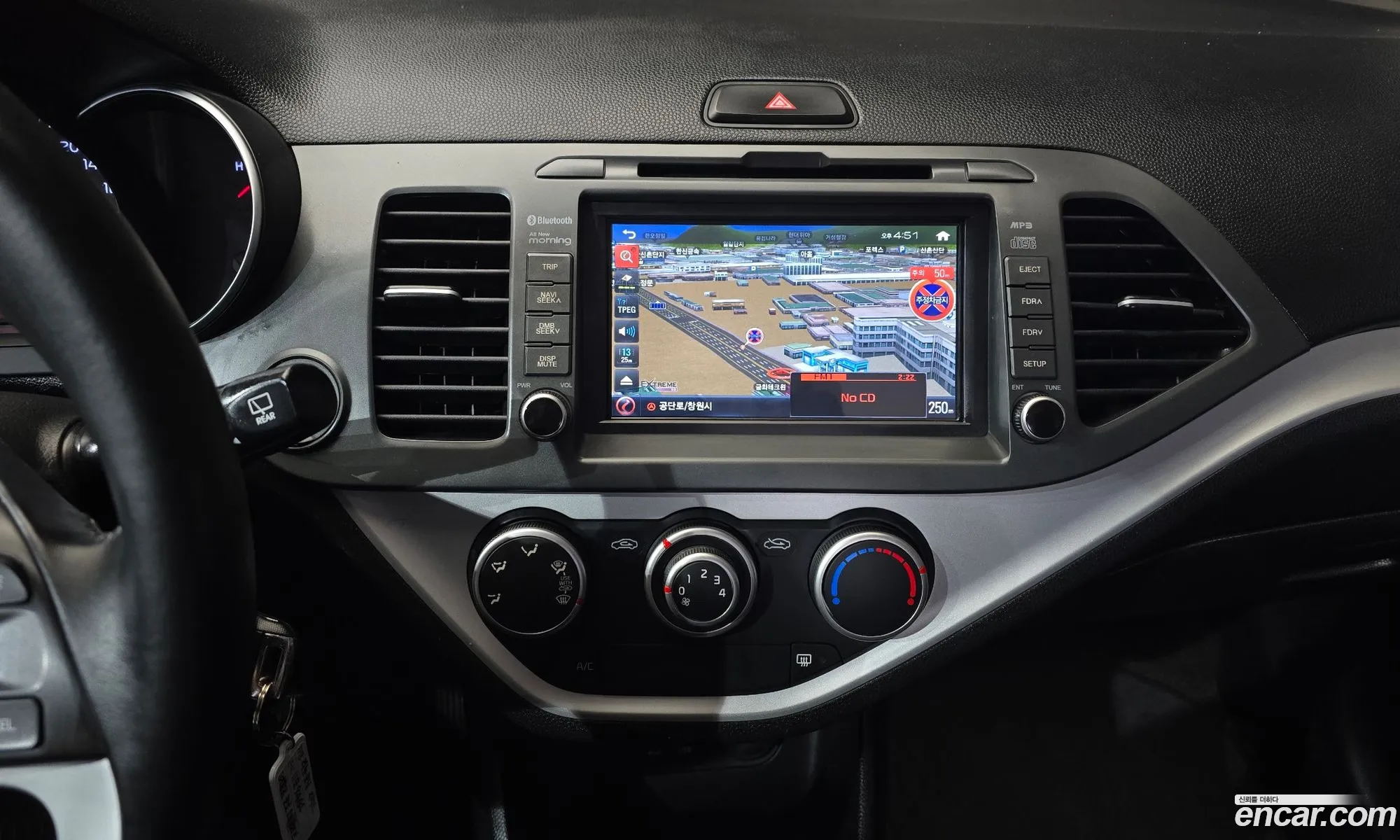 Kia Morning 2015 — 18