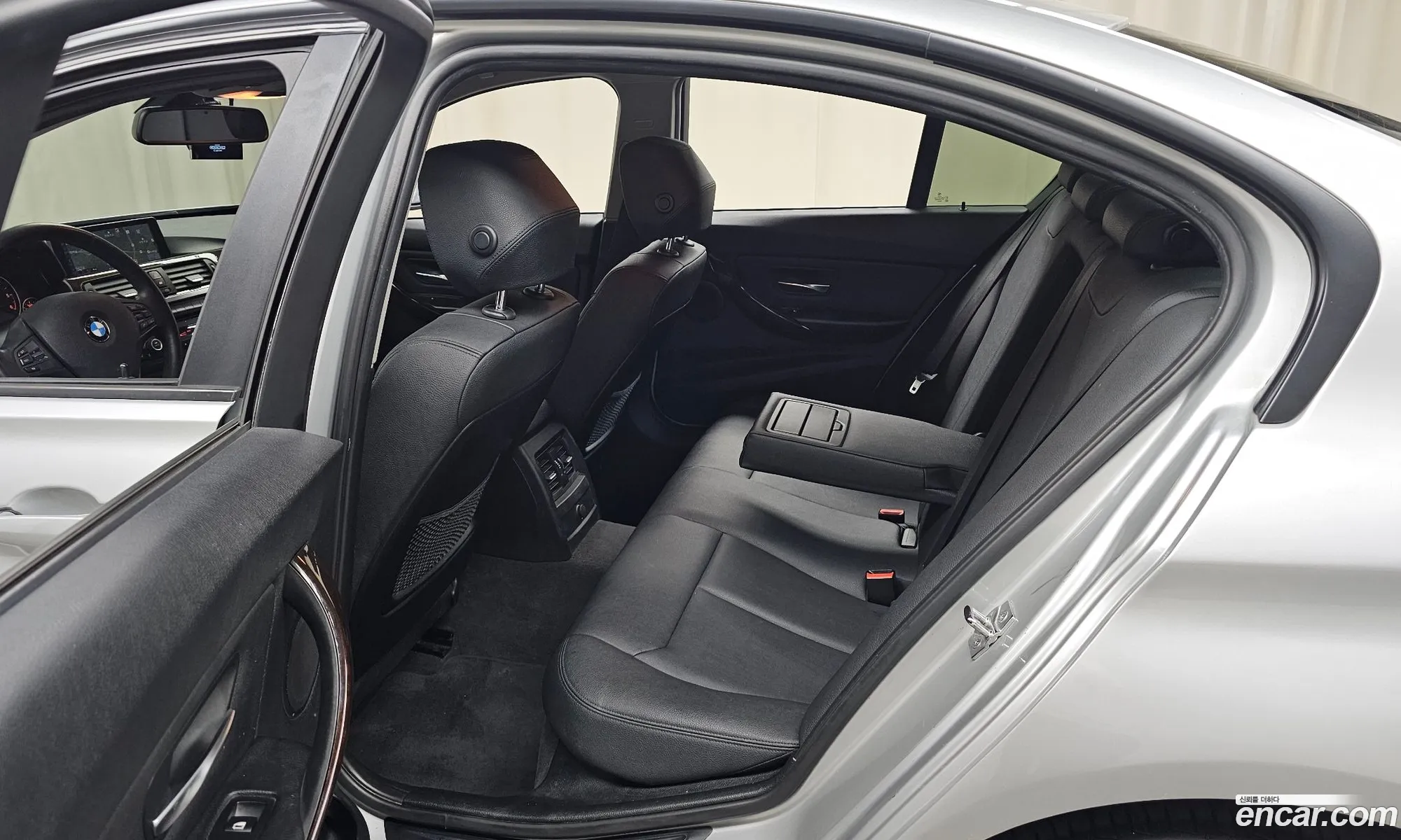 BMW 3 Series 2012 WBA3D3106CF243957 — 7