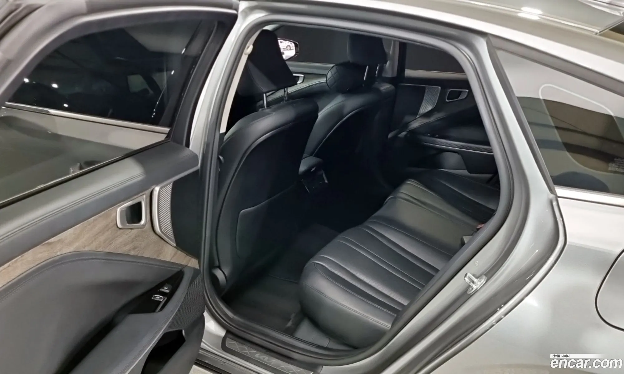 Kia K8 2021 — 2