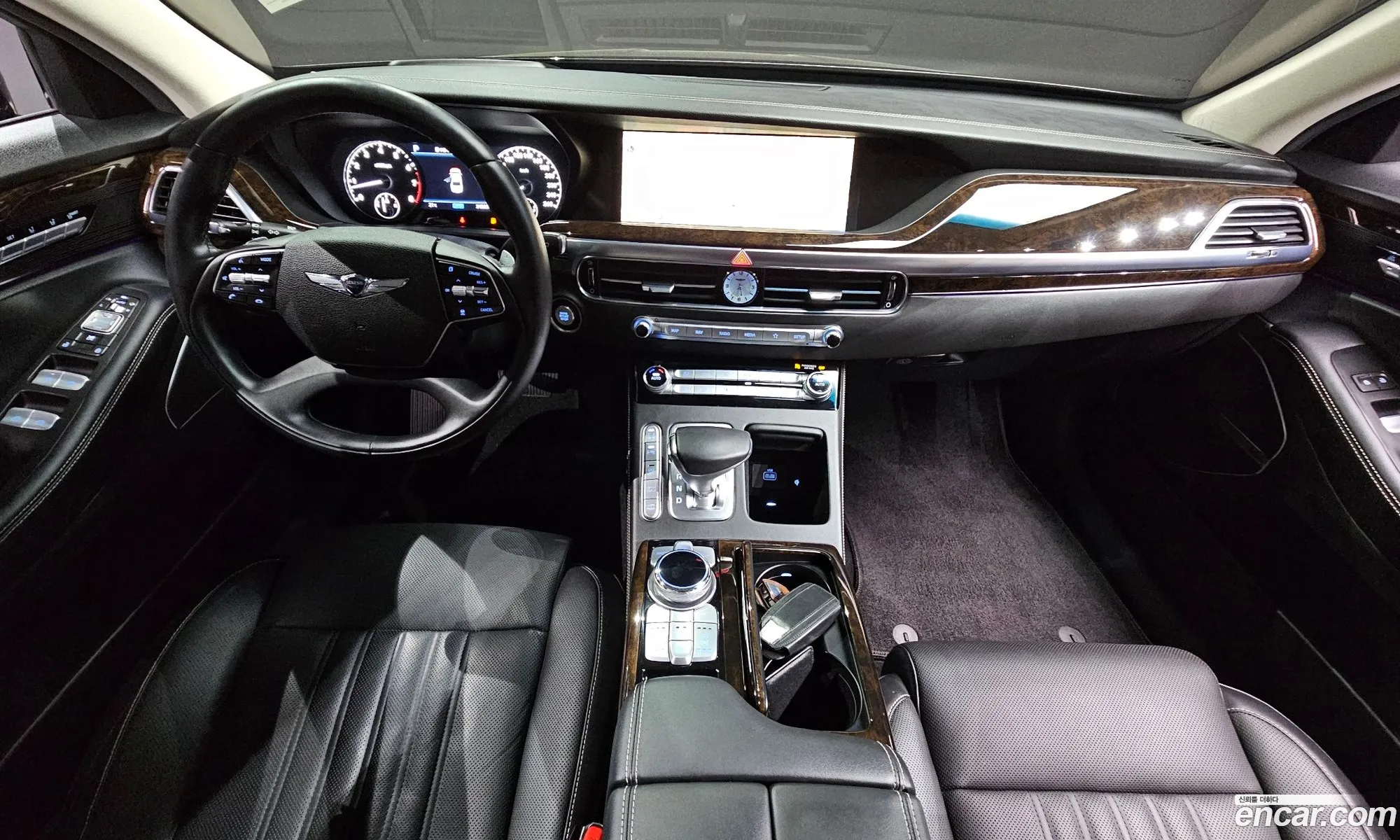 Genesis G90 2020 — 11