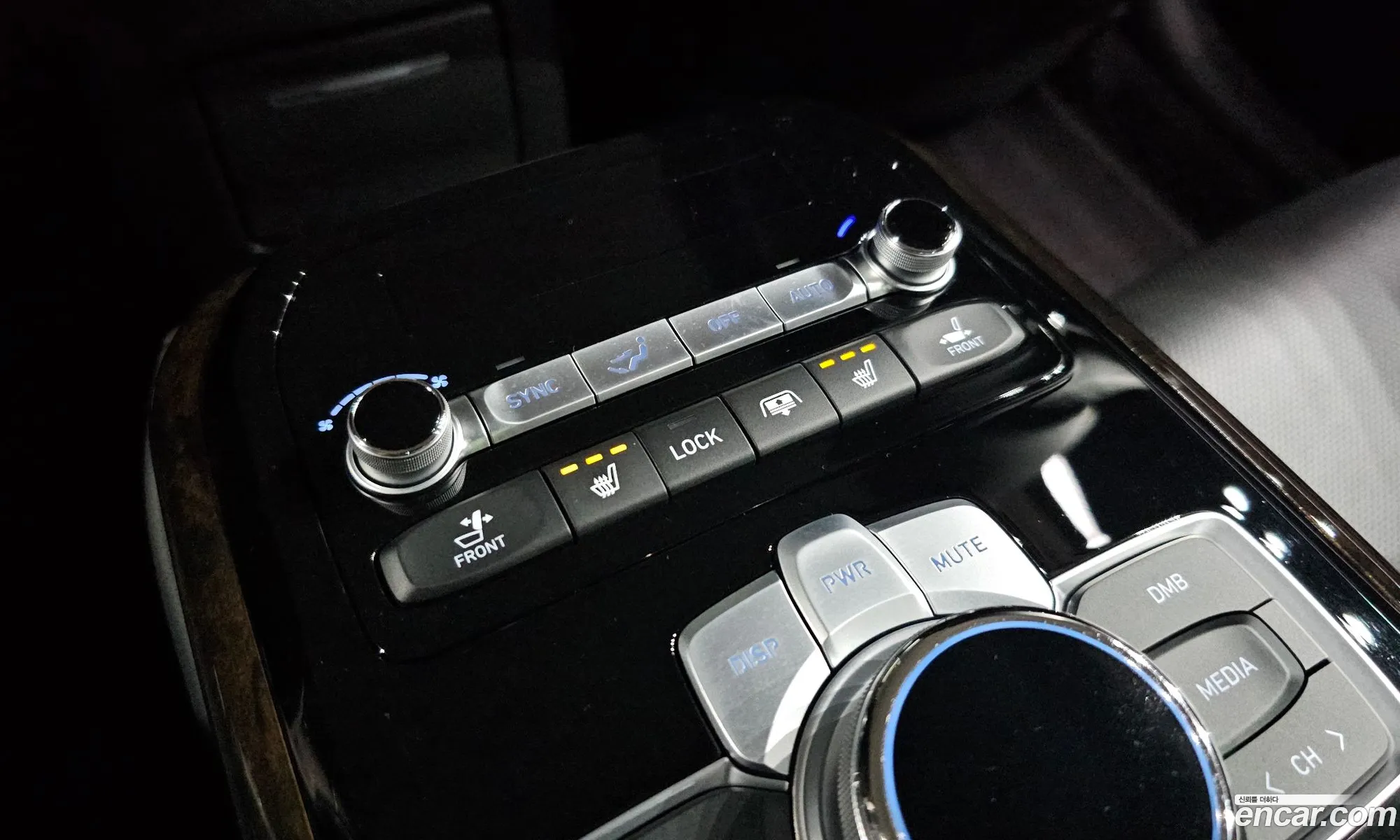 Genesis G90 2020 — 20