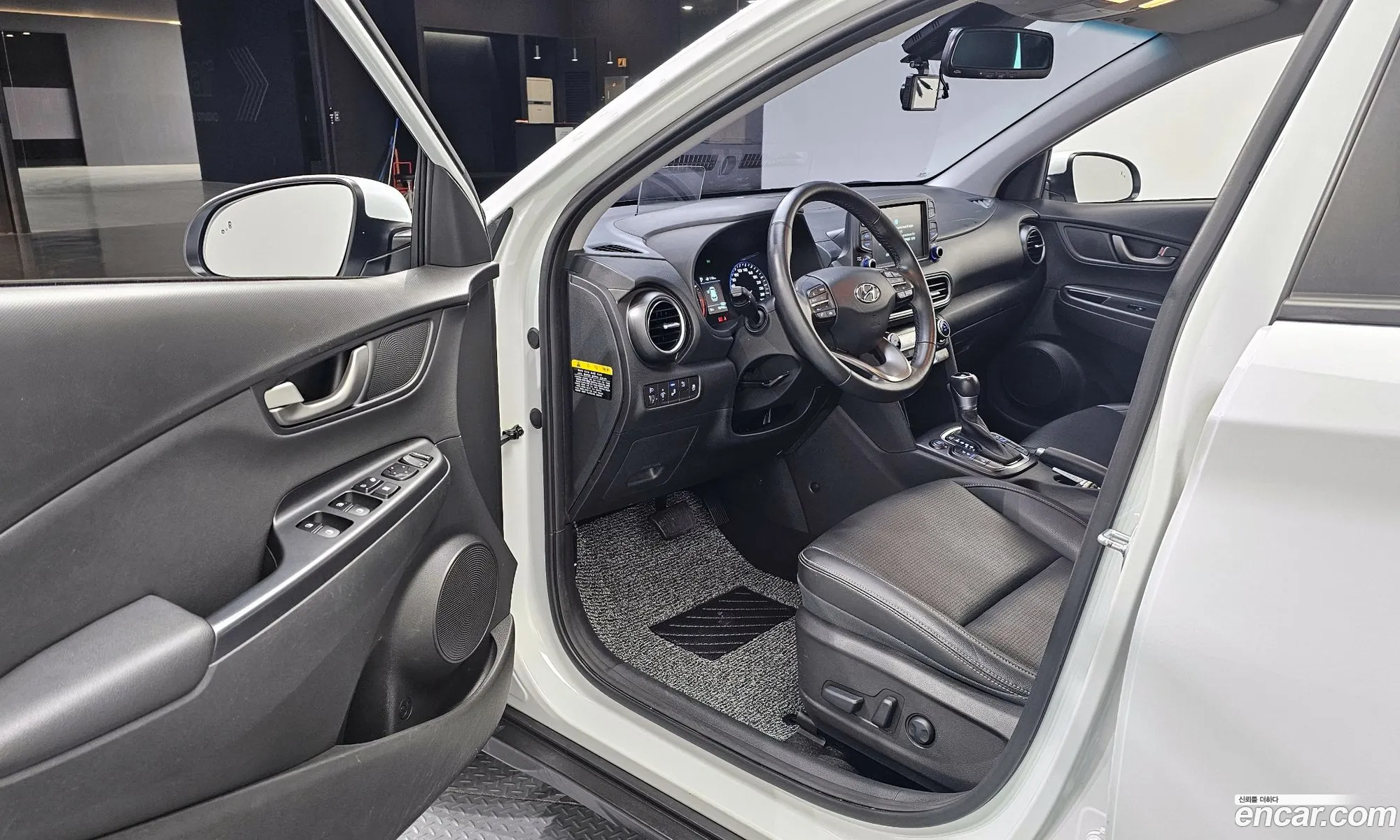 Hyundai Kona 2018 — 21