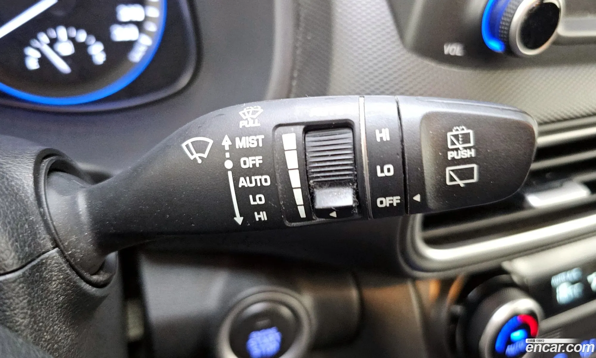 Hyundai Kona 2018 — 12