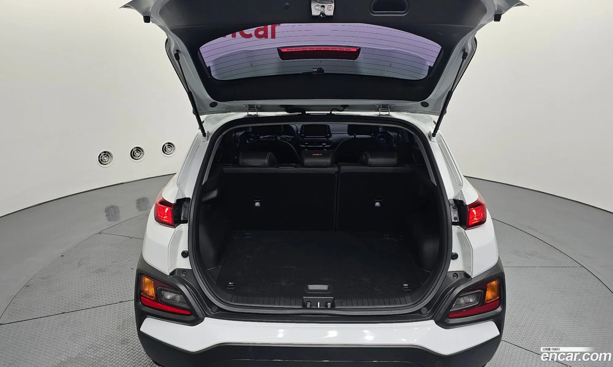 Hyundai Kona 2018 — 27
