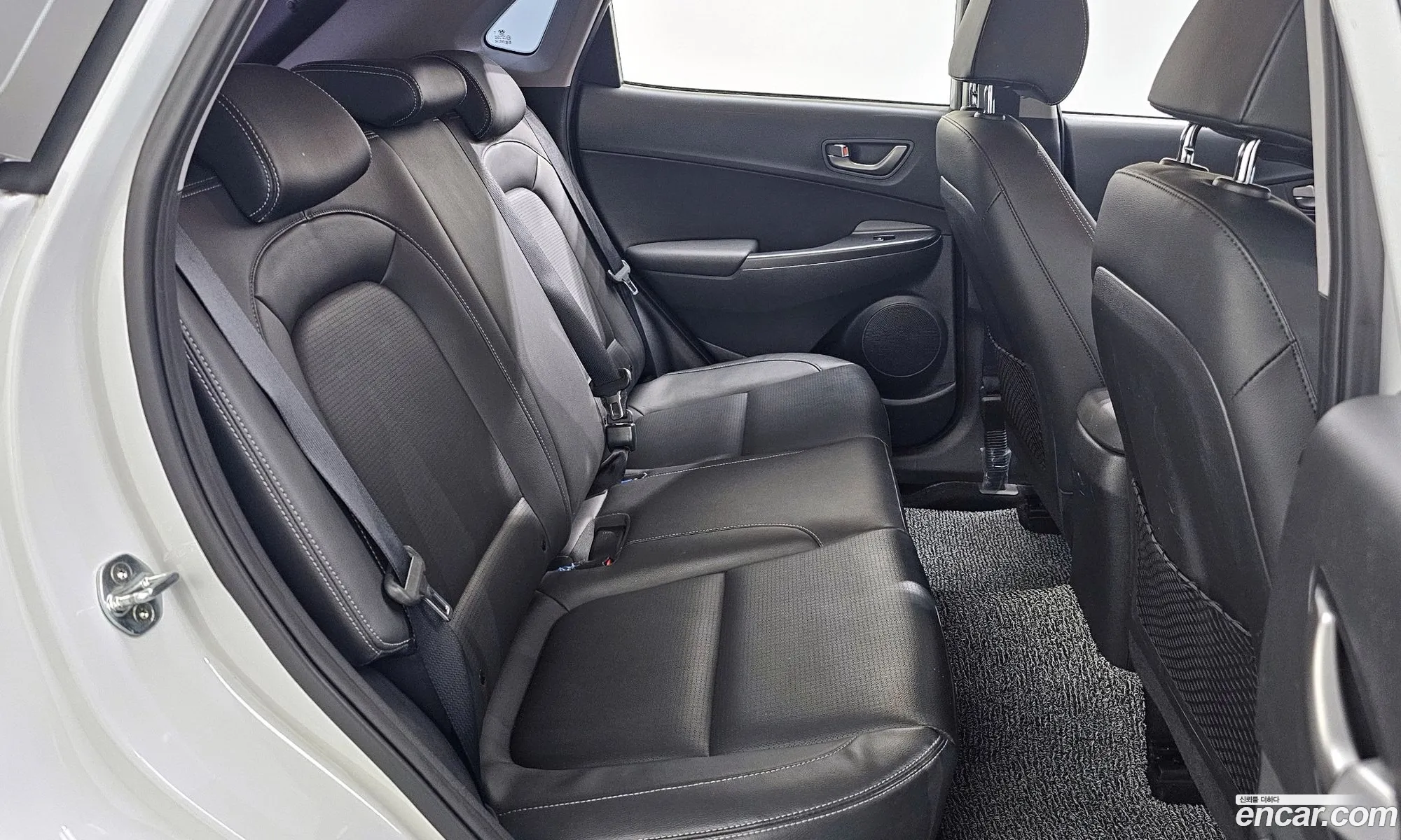 Hyundai Kona 2018 — 23