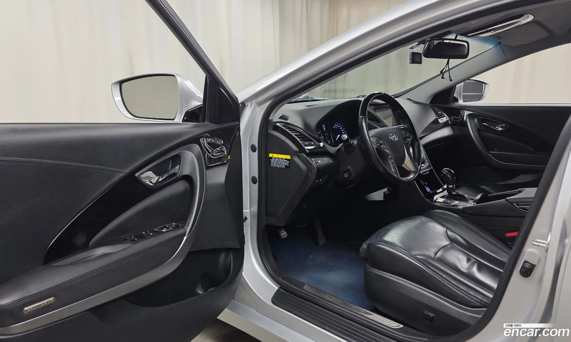Hyundai Grandeur HG 2013 — 14