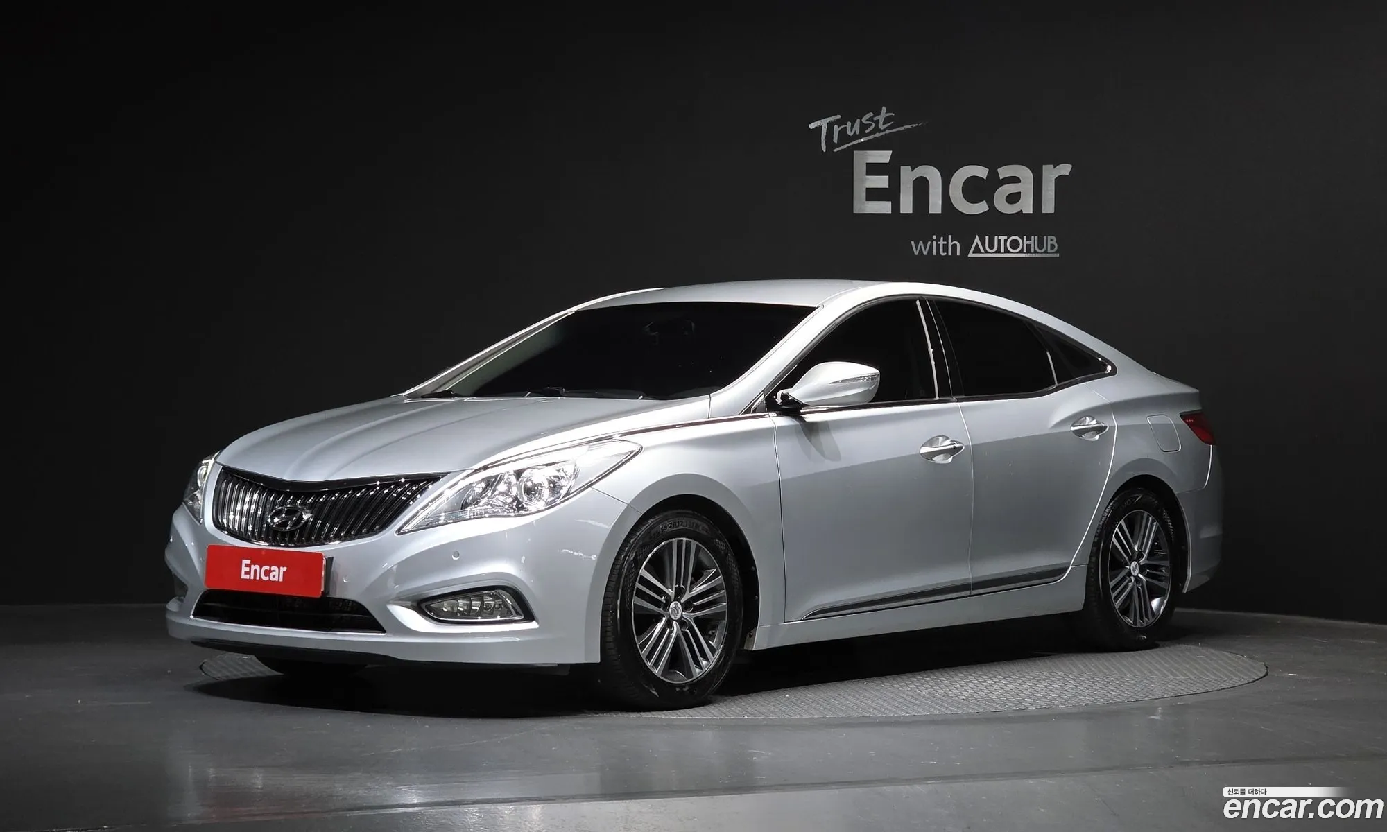 Hyundai Grandeur HG 2013 — 12