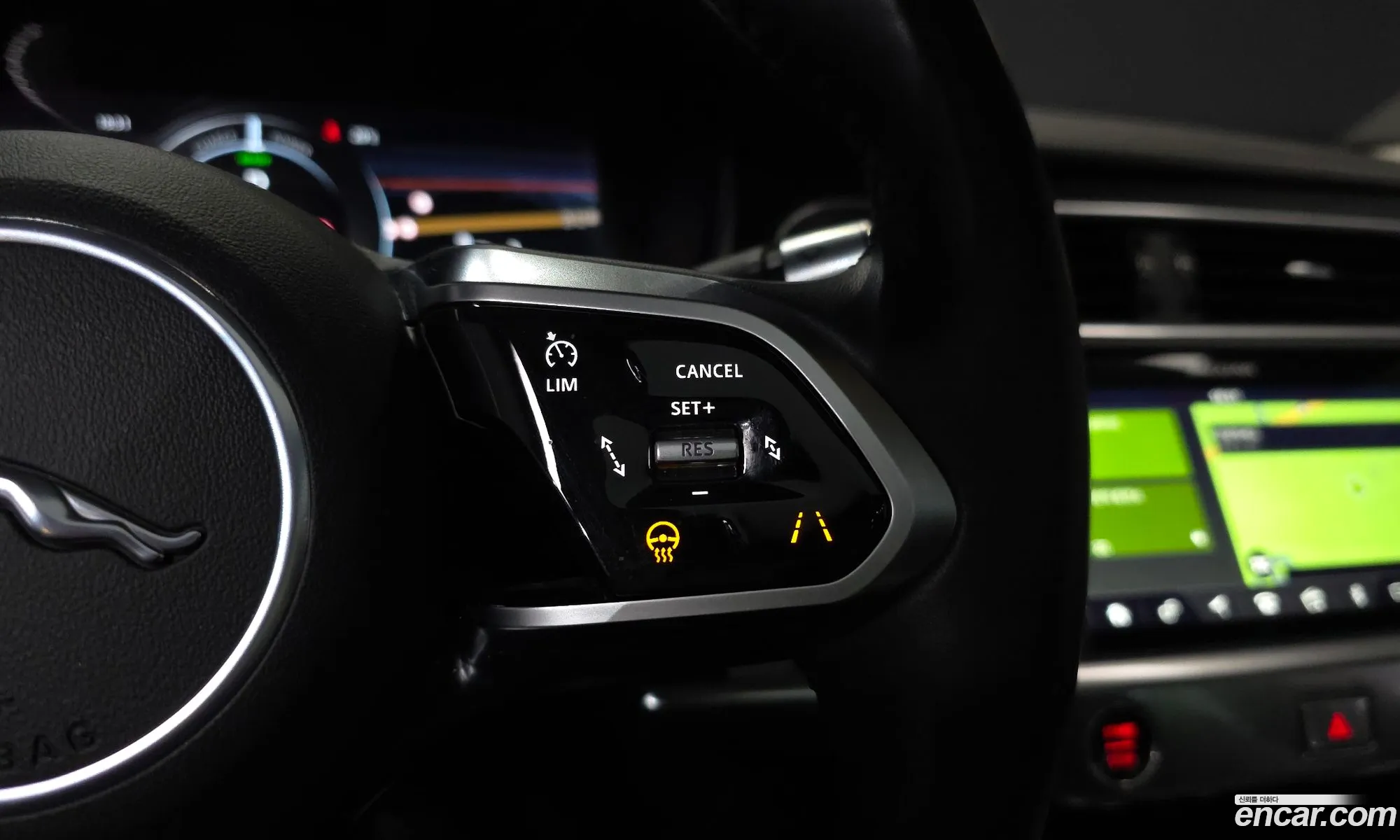 Jaguar I-Pace 2019 — 21