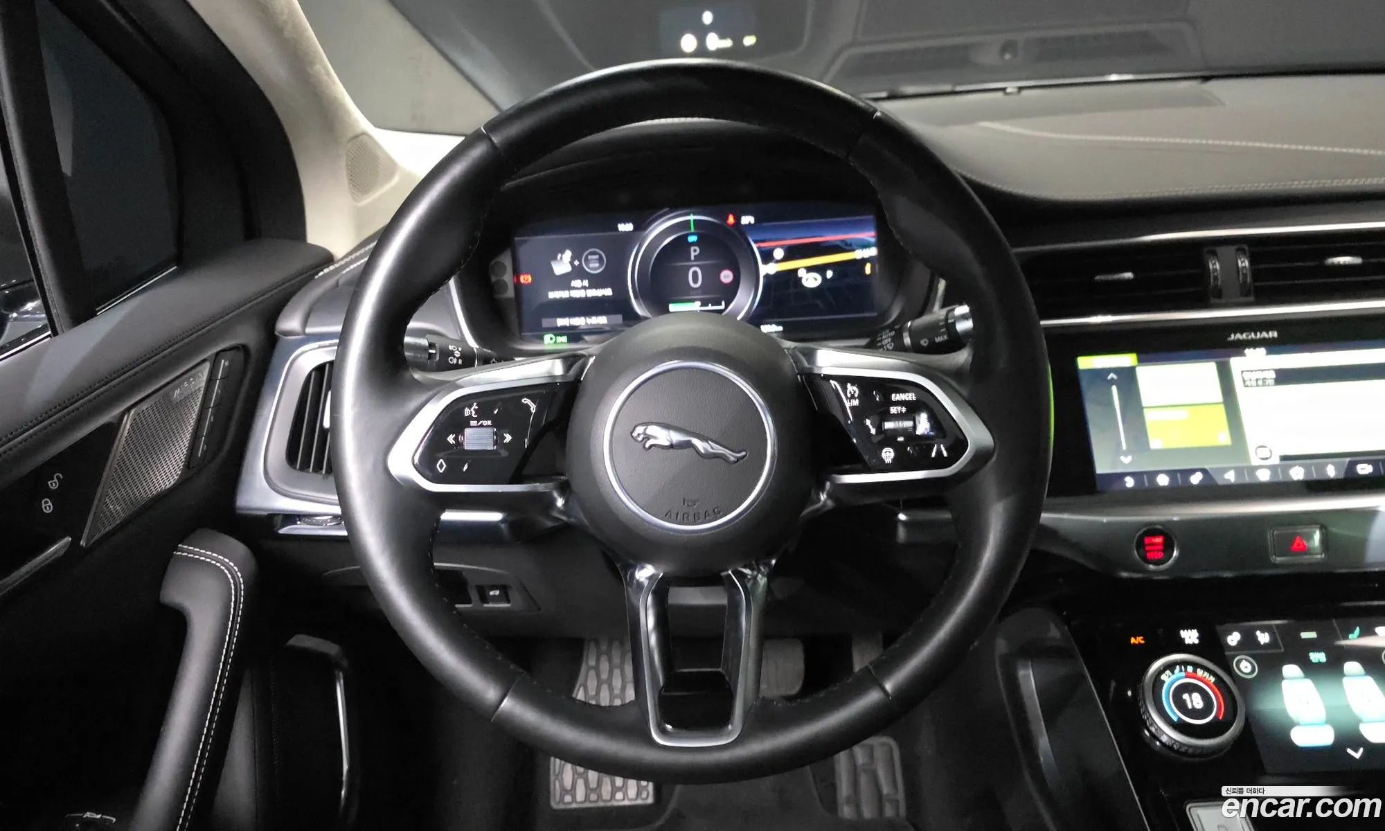 Jaguar I-Pace 2019 — 25