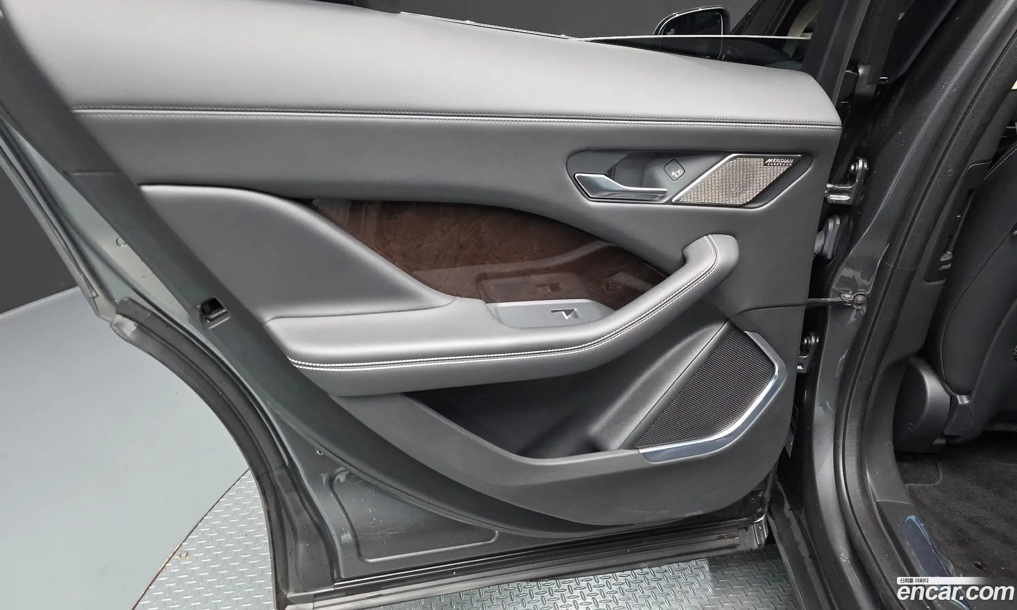 Jaguar I-Pace 2019 — 4