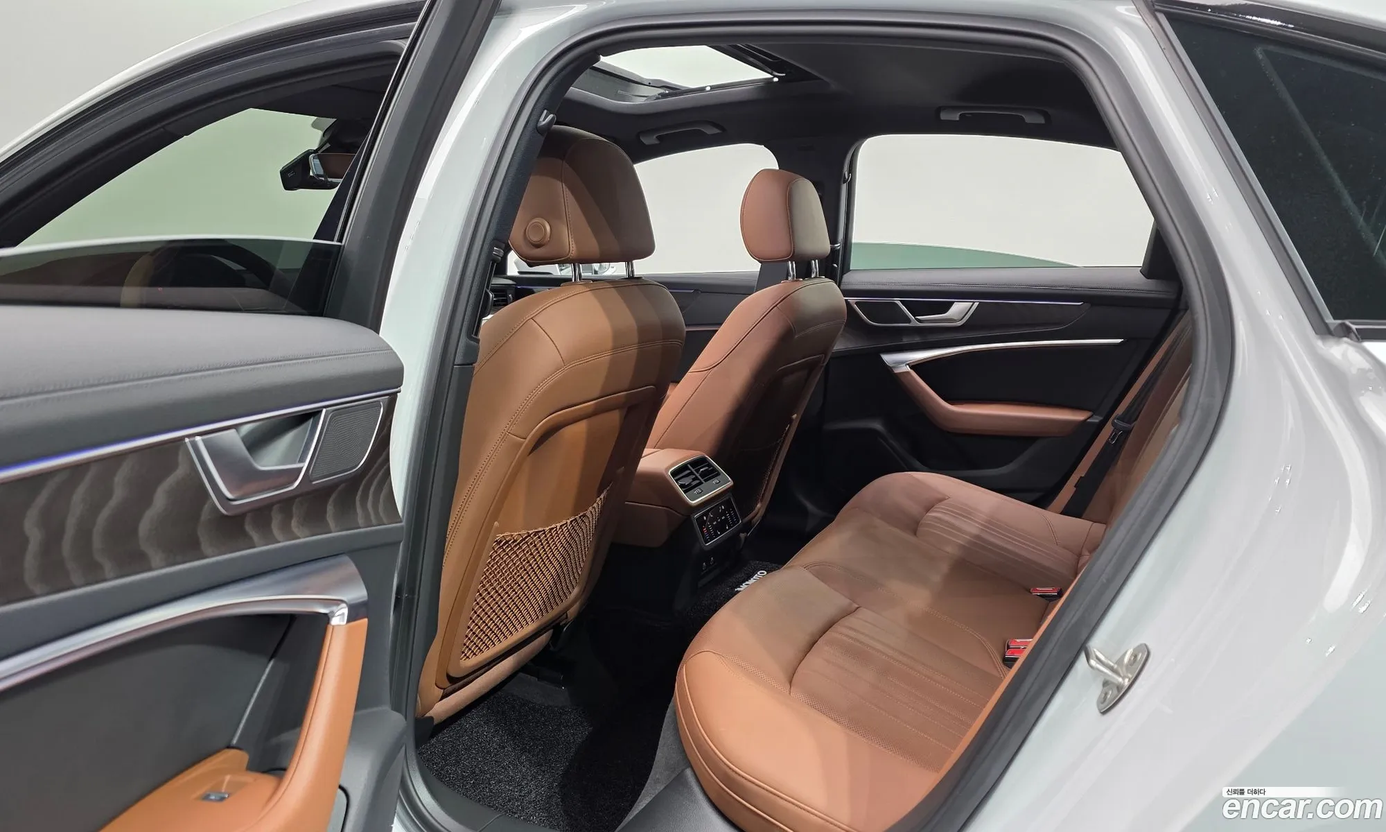 Audi A6 2022 — 24